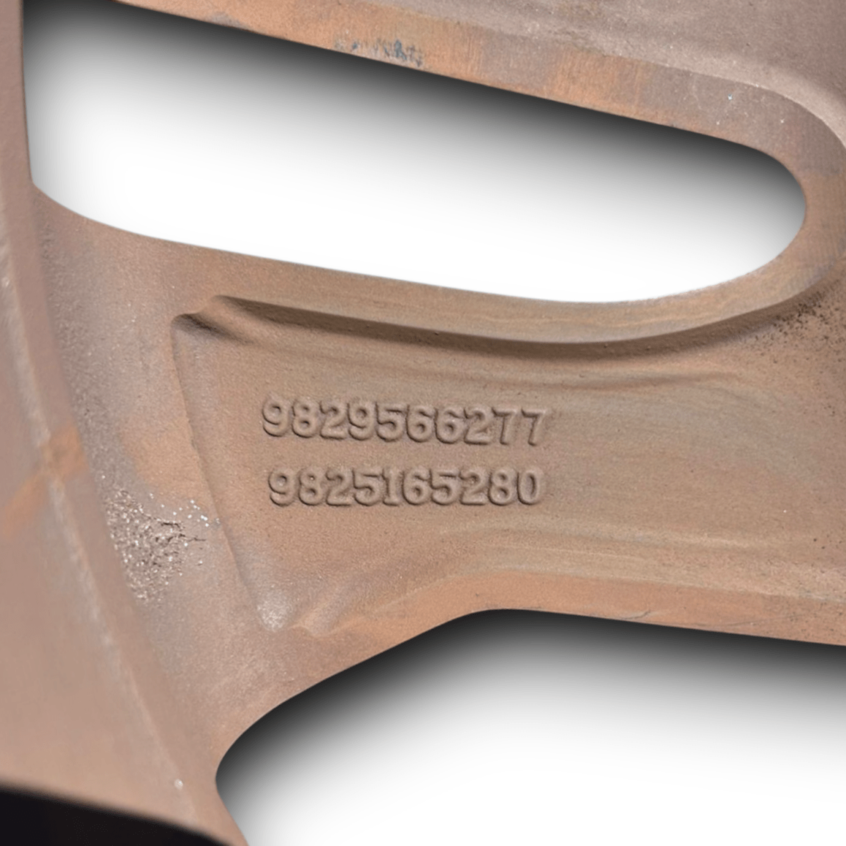 Cerchio in lega peugeot 208 cod:9829566277 (195/55 r16) (2019 >) - F&P CRASH SRLS - Ricambi Usati