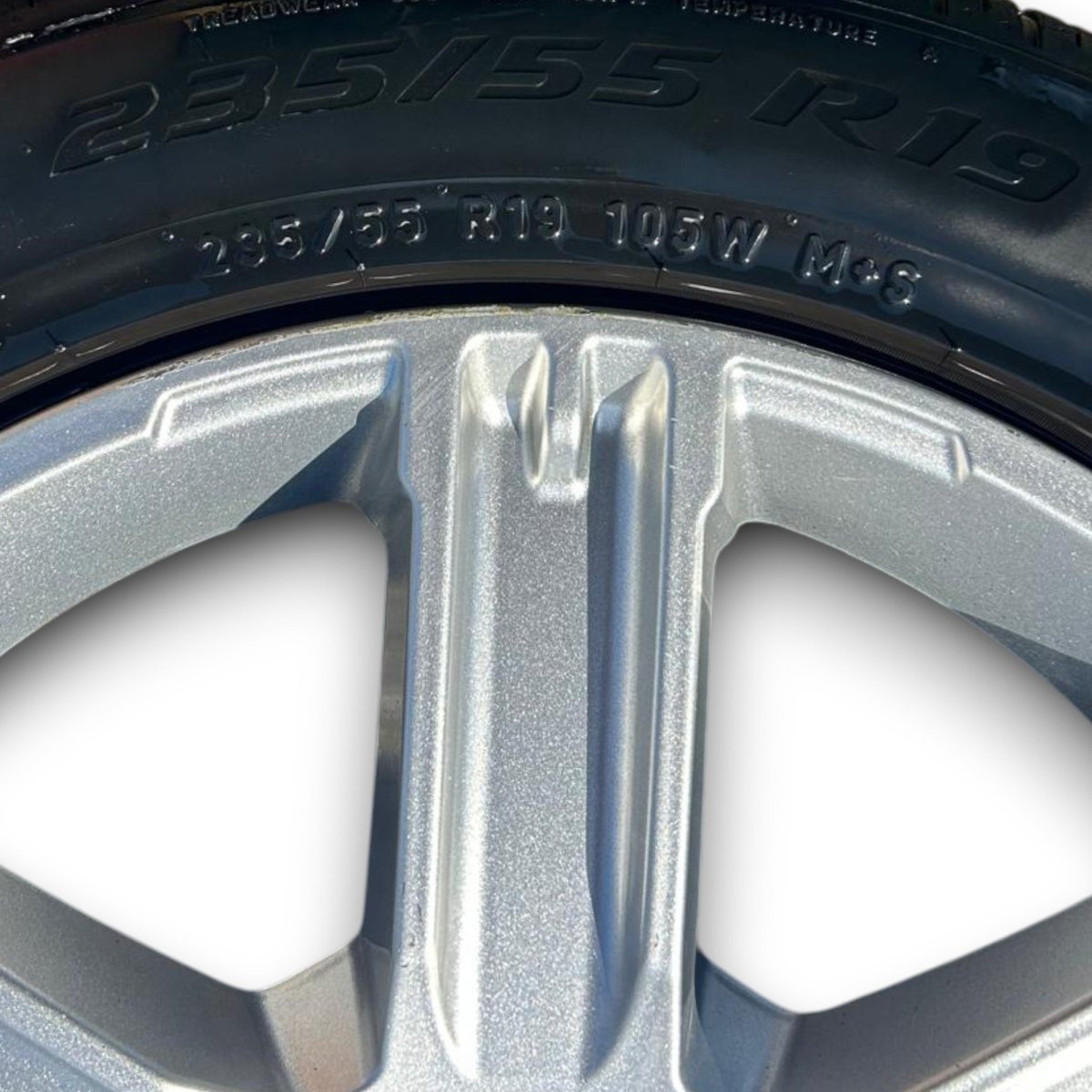 Cerchio in lega range rover evoque cod:BJ321007DA (2011 > 2018) (235/55 r19) - F&P CRASH SRLS - Ricambi Usati