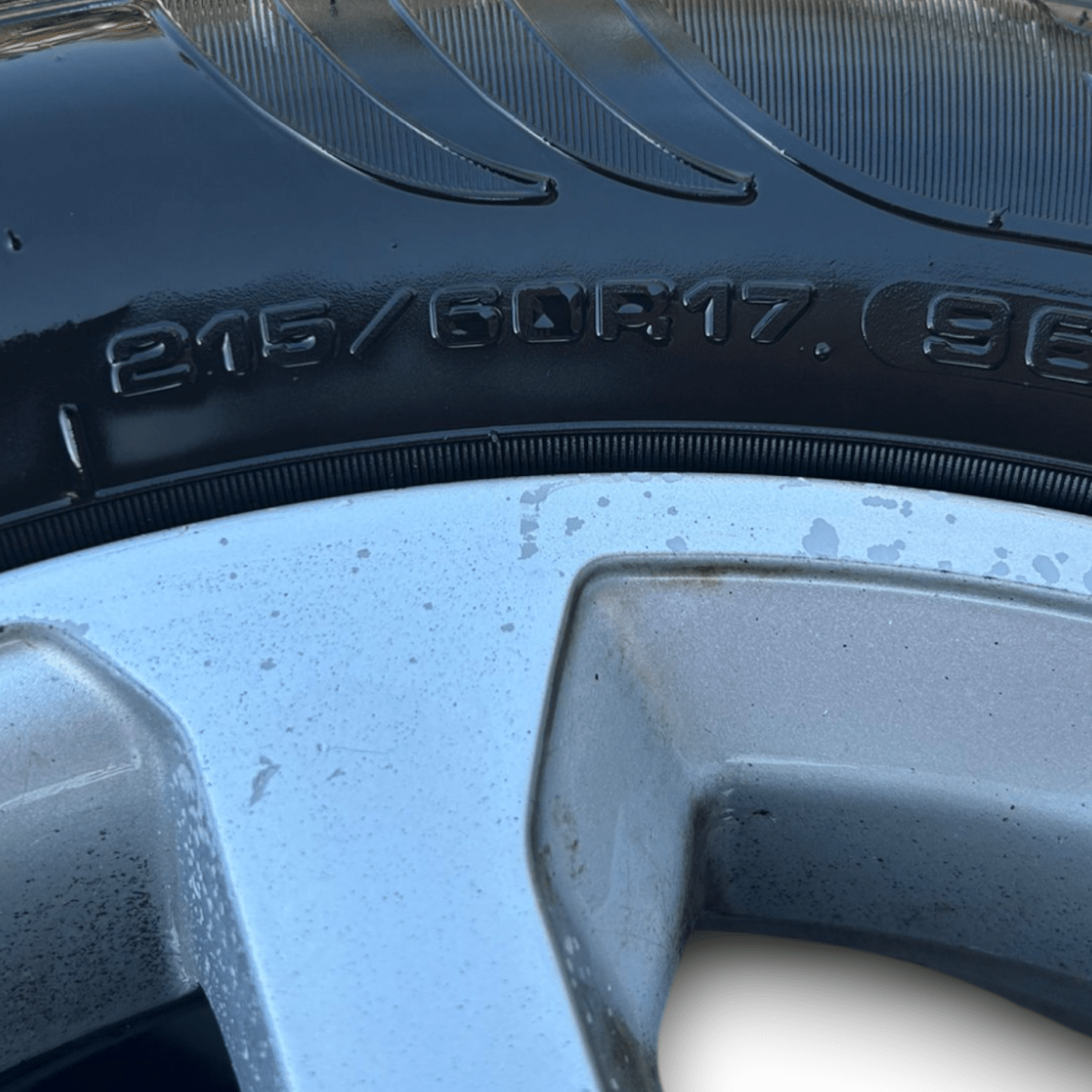 cerchio in lega renault kadjar cod:403004770R (2015 > 2022) (215/60r16) - F&P CRASH SRLS - Ricambi Usati