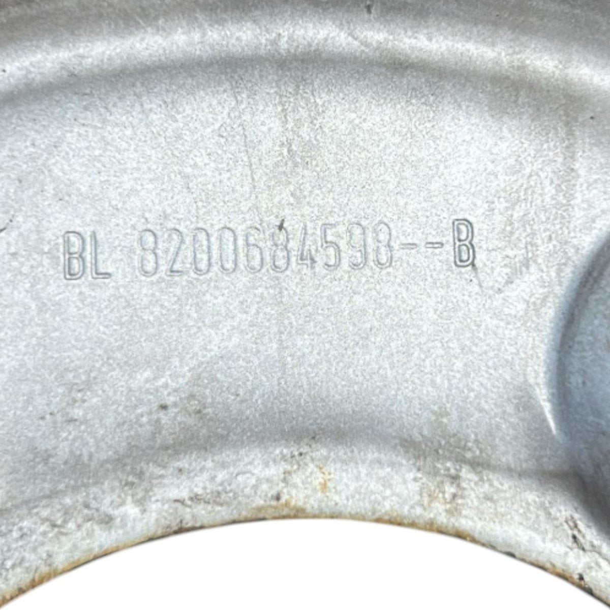 Cerchio In Lega Renault Master III cod.403000037R (5 Fori / 215 / 65 R16) (2014 > ) cod.8200684598 - F&P CRASH SRLS - Ricambi Usati