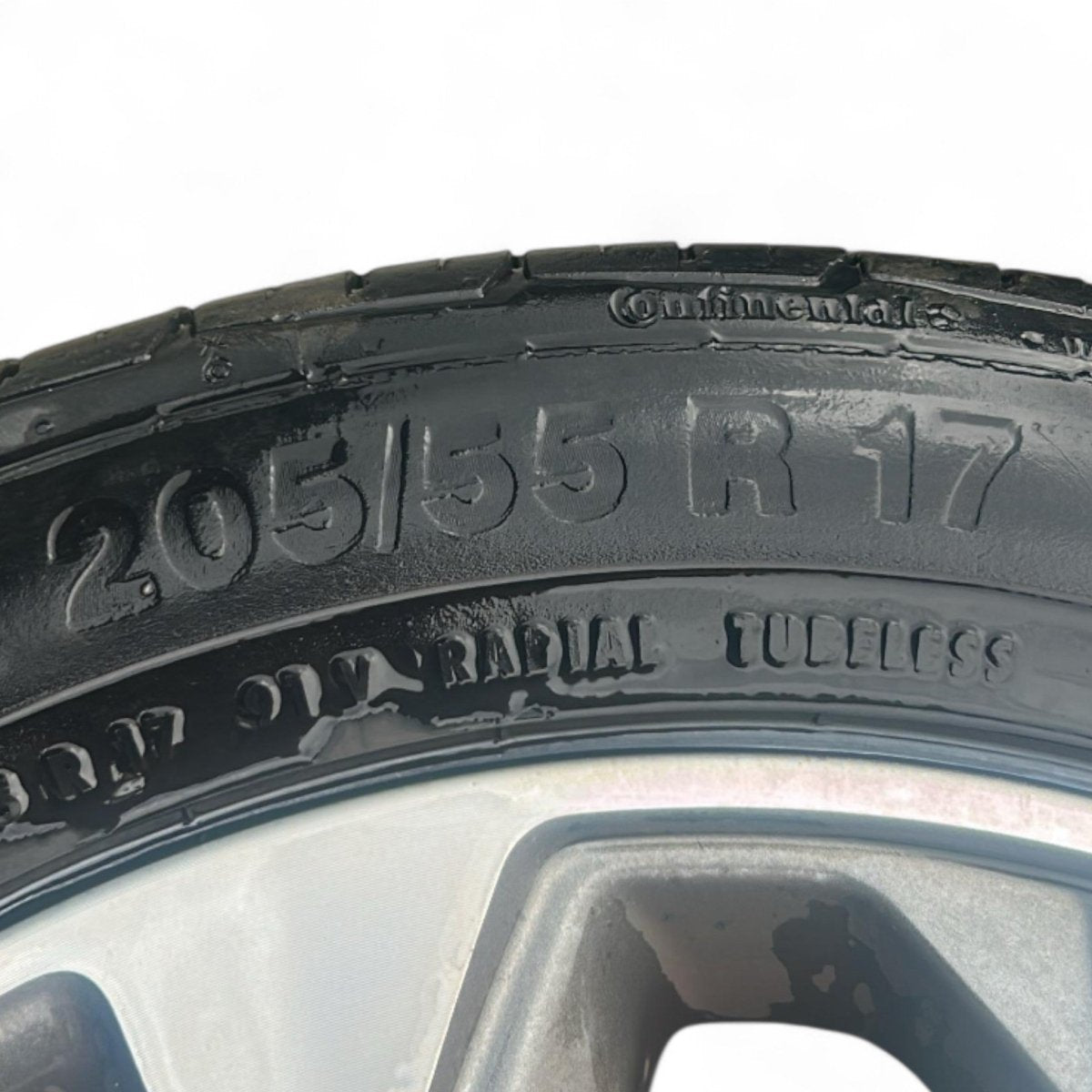 Cerchio n lega (diamantato) Kia Stonic cod.52910 - h8500 (4 fori / 205 / 55 r17) (2017 > ) - F&P CRASH SRLS - Ricambi Usati