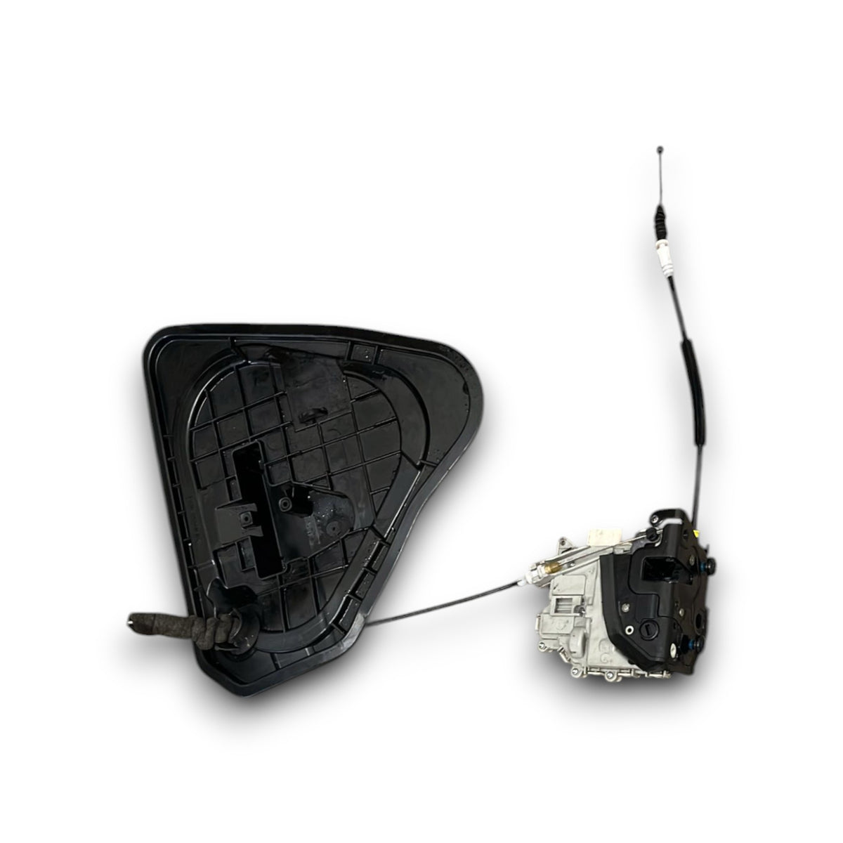 Chiusura Serratura Porta Posteriore Sinistra Audi A4 cod:8K0839015C (2007 > 2015) - F&P CRASH SRLS - Ricambi Usati