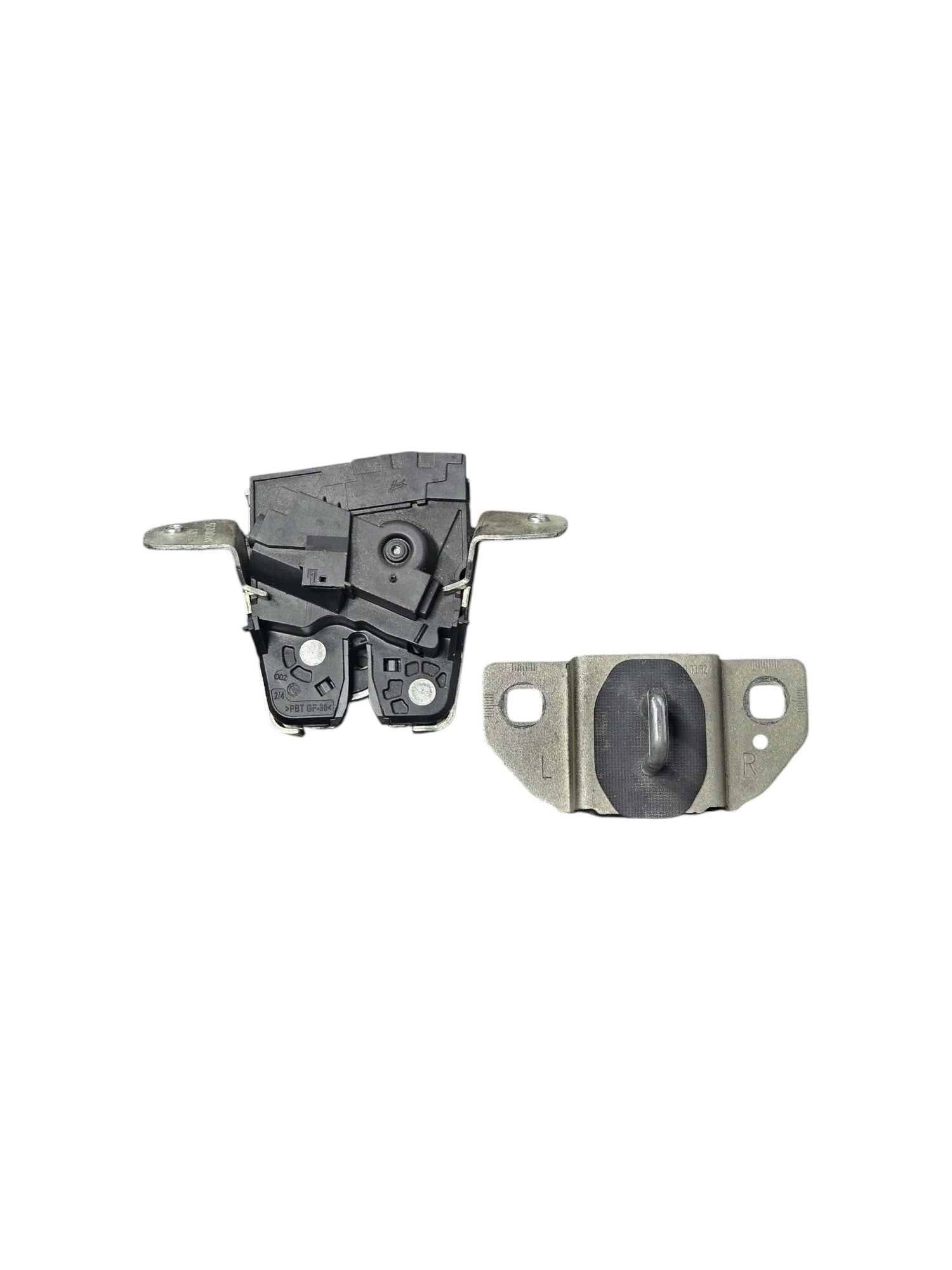 Chiusura Serratura Portellone Posteriore Mercedes Classe C W204 Cod:A2047400535 (2007 - 2015) - F&P CRASH SRLS - Ricambi Usati