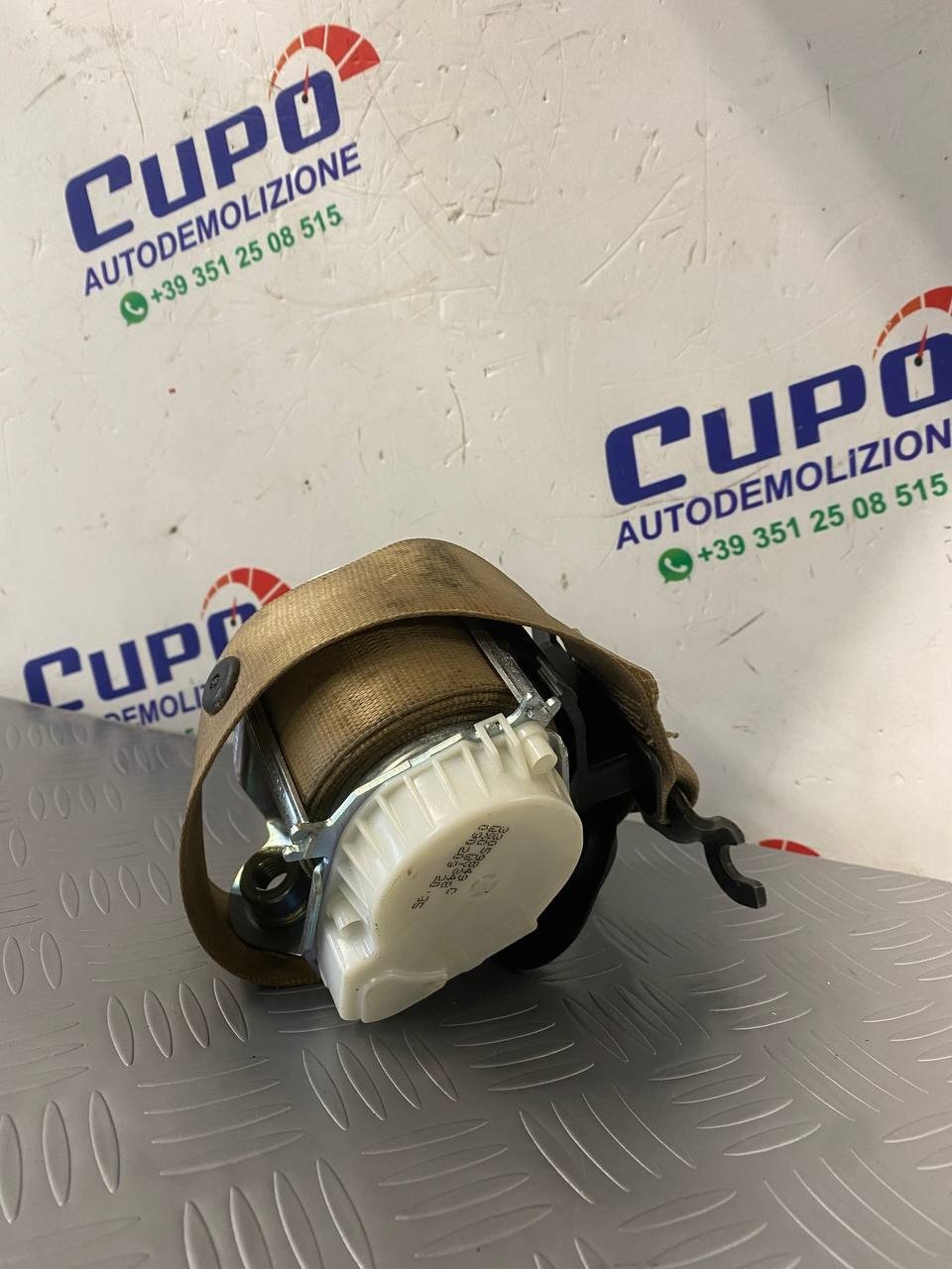 Cintura di sicurezza anteriore destra BMW Serie 1 (E87) (2008) cod: 33059849c - F&P CRASH SRLS - Ricambi Usati