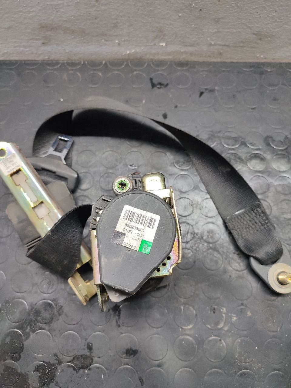 Cintura Di Sicurezza Anteriore Destra Con Pretensionatore Mercedes Classe E (W210) SW (2003) Cod:560995601 - F&P CRASH SRLS - Ricambi Usati