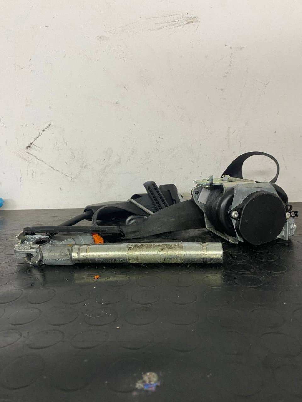 Cintura di sicurezza anteriore destra con pretensionatore Renault Scenic III (2012) cod: 868840015r - F&amp;P CRASH SRLS - Ricambi Usati