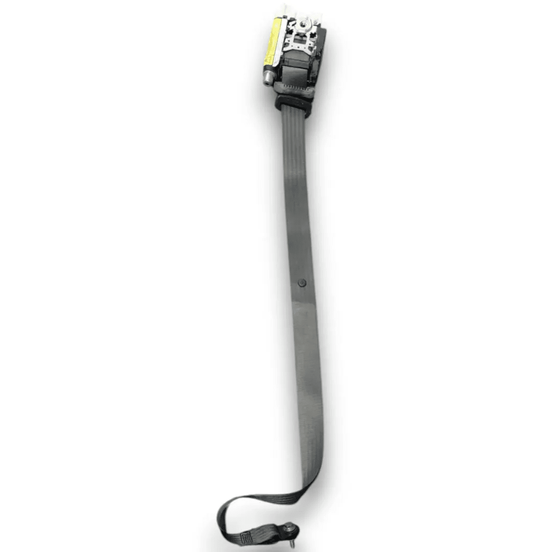 Cintura di sicurezza anteriore destra Fiat Punto Classic 2007–2011 OEM 735372894 - F&P CRASH SRL - Ricambi Usati