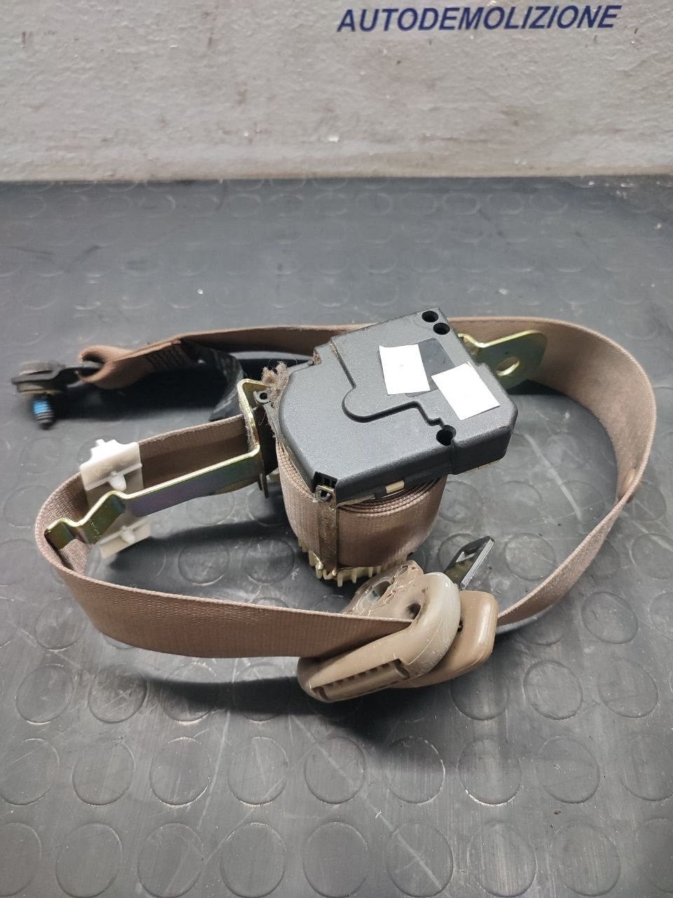 Left Front Seat Belt Jaguar S-Type (2002) Code: 2R83-F611B09-AFAMB - F&P CRASH SRLS - Used Parts