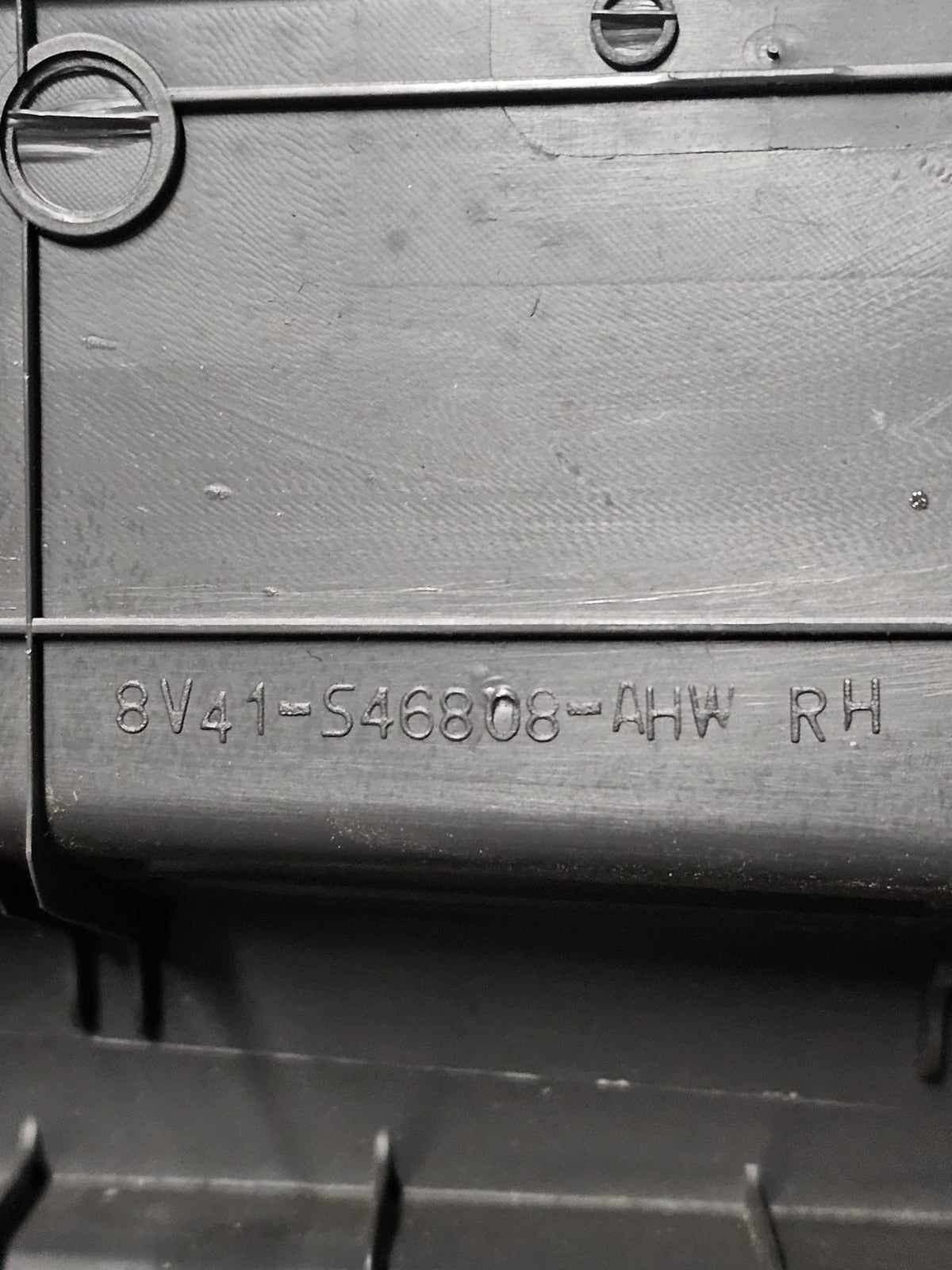 Cintura Di Sicurezza Posteriore Destra Ford Kuga I Cod:8V41 - S46808 - AHW (2008 - 2012) + Modanatura - F&P CRASH SRLS - Ricambi Usati