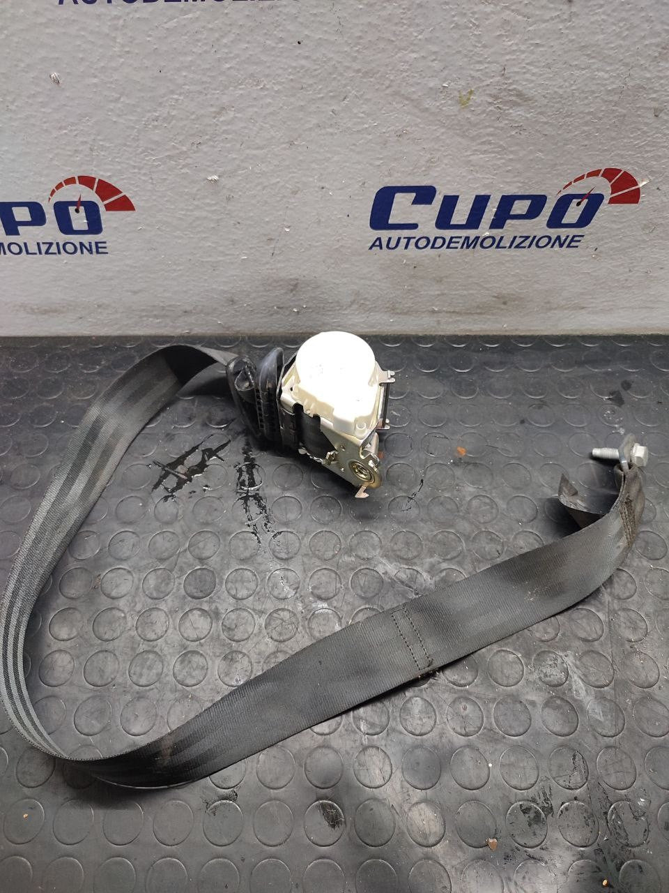 Cintura Di Sicurezza Posteriore Destro Peugeot 5008 (2013) Cod:34029945G - F&P CRASH SRLS - Ricambi Usati