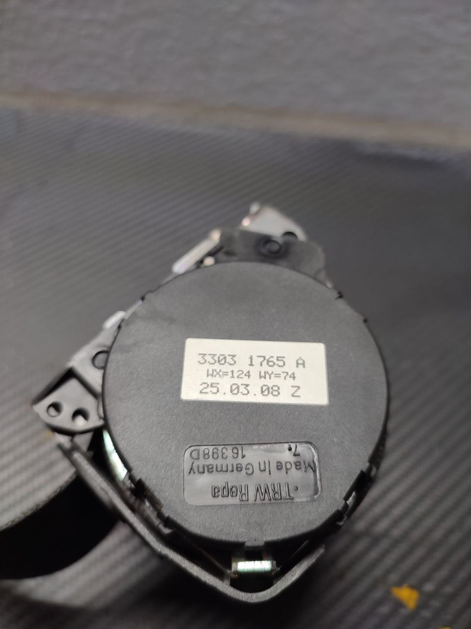 Cintura di sicurezza posteriore Sinistra FIAT PANDA 1.2 (2012) Cod:33031765A - F&P CRASH SRLS - Ricambi Usati