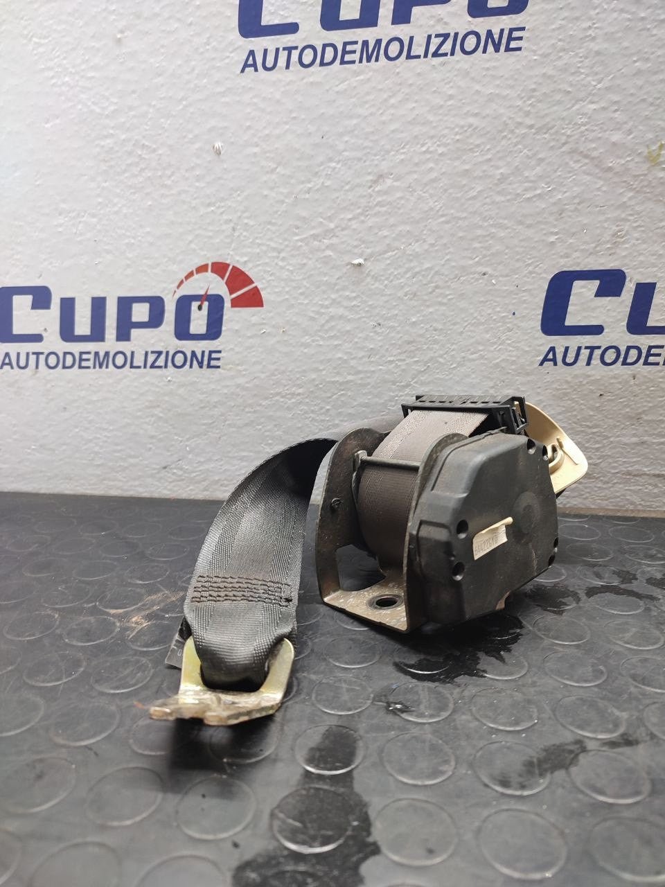 Cintura di sicurezza posteriore sinistra JAGUAR X-TYPE 2.0 (2001) - F&P CRASH SRLS - Ricambi Usati