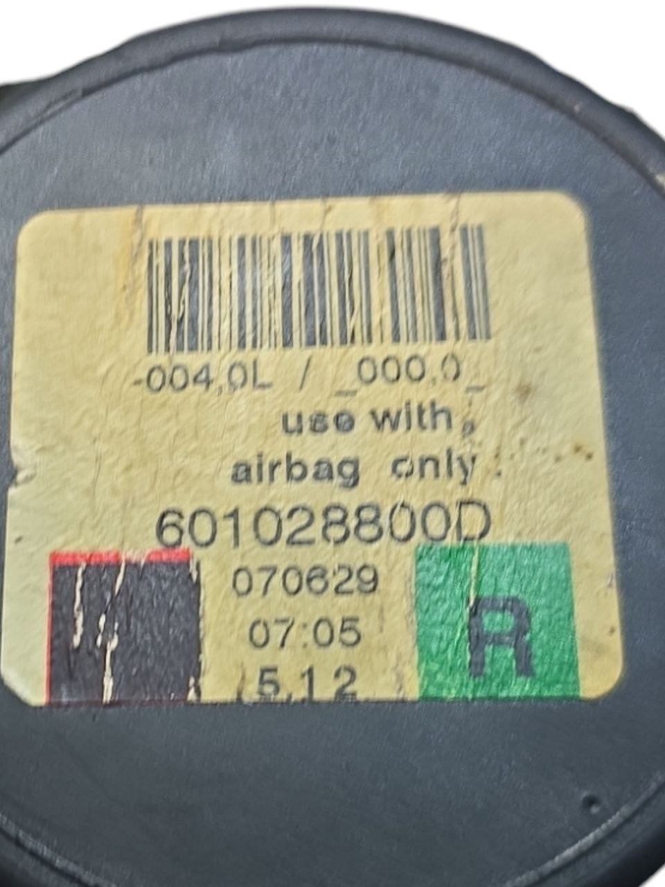 Cintura Di Sicurezza Posteriore Sinistra Mini One R56 ( 2006 - 2013 ) Cod : 601028800D - F&P CRASH SRLS - Ricambi Usati