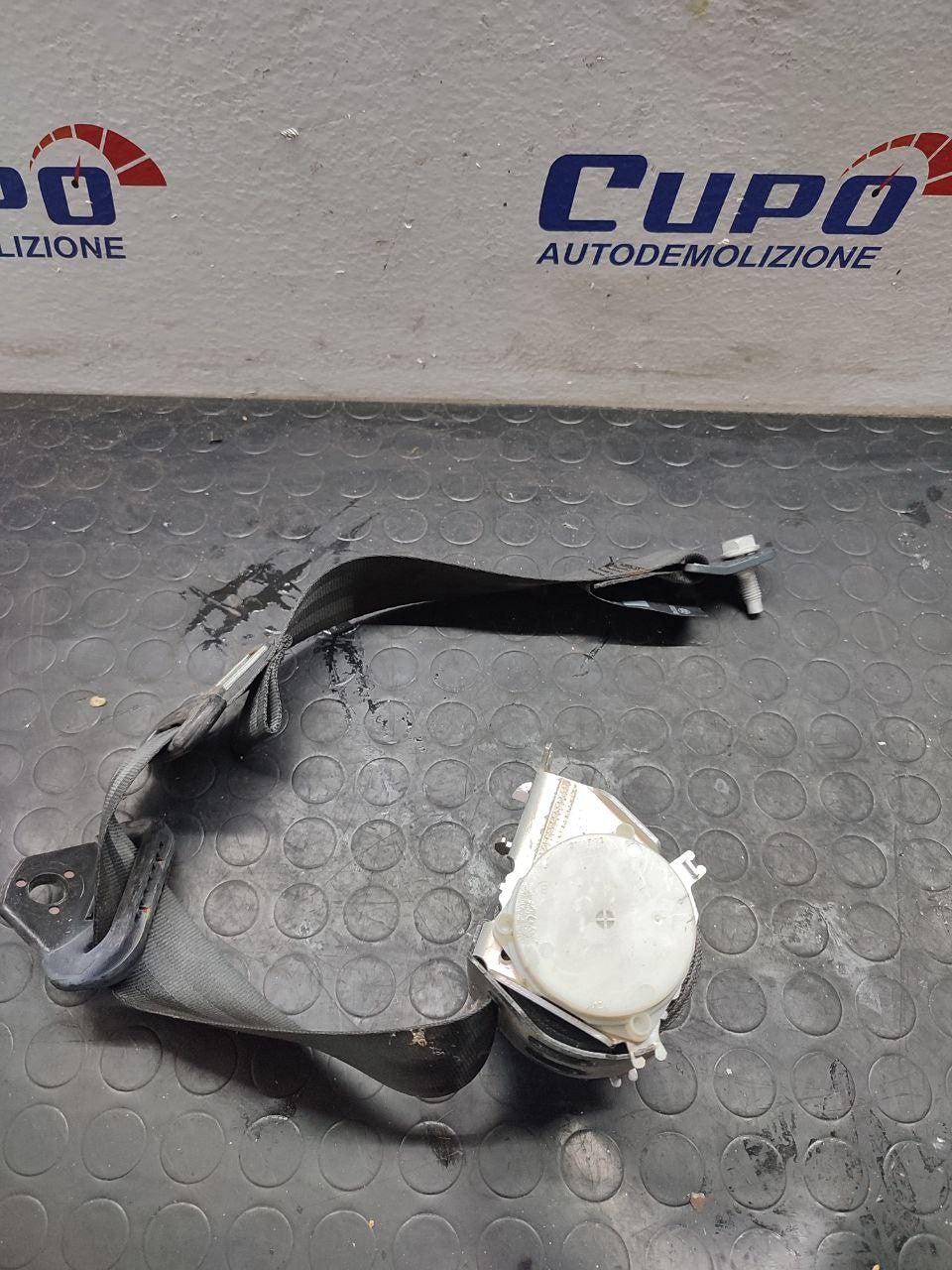 Cintura Di Sicurezza Posteriore Sinistra Peugeot 5008 (2013) Cod:34029946G - F&P CRASH SRLS - Ricambi Usati