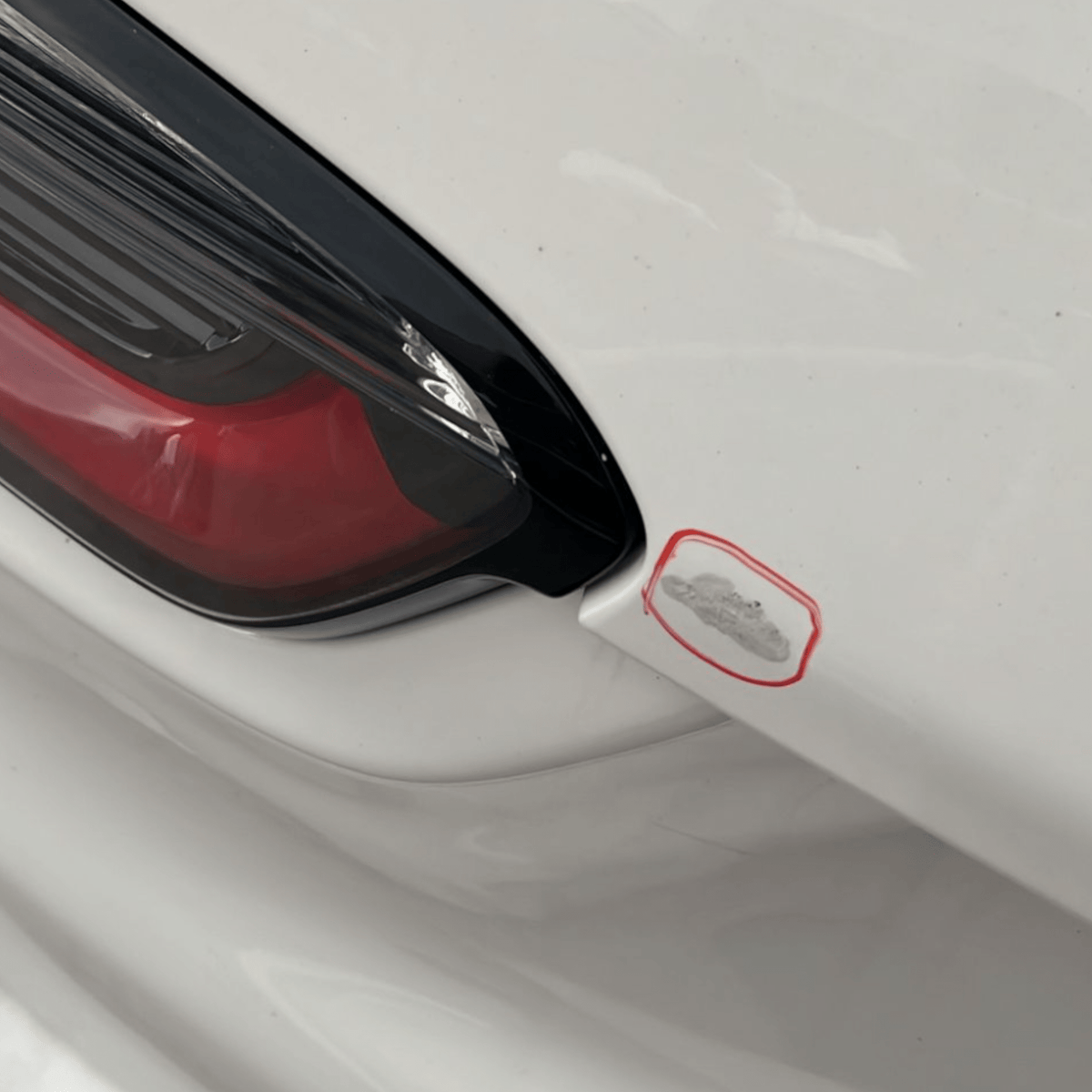 Cofano / Portellone / Bagagliaio posteriore Bianco Jeep Compass (2016 - >) - F&P CRASH SRLS - Ricambi Usati