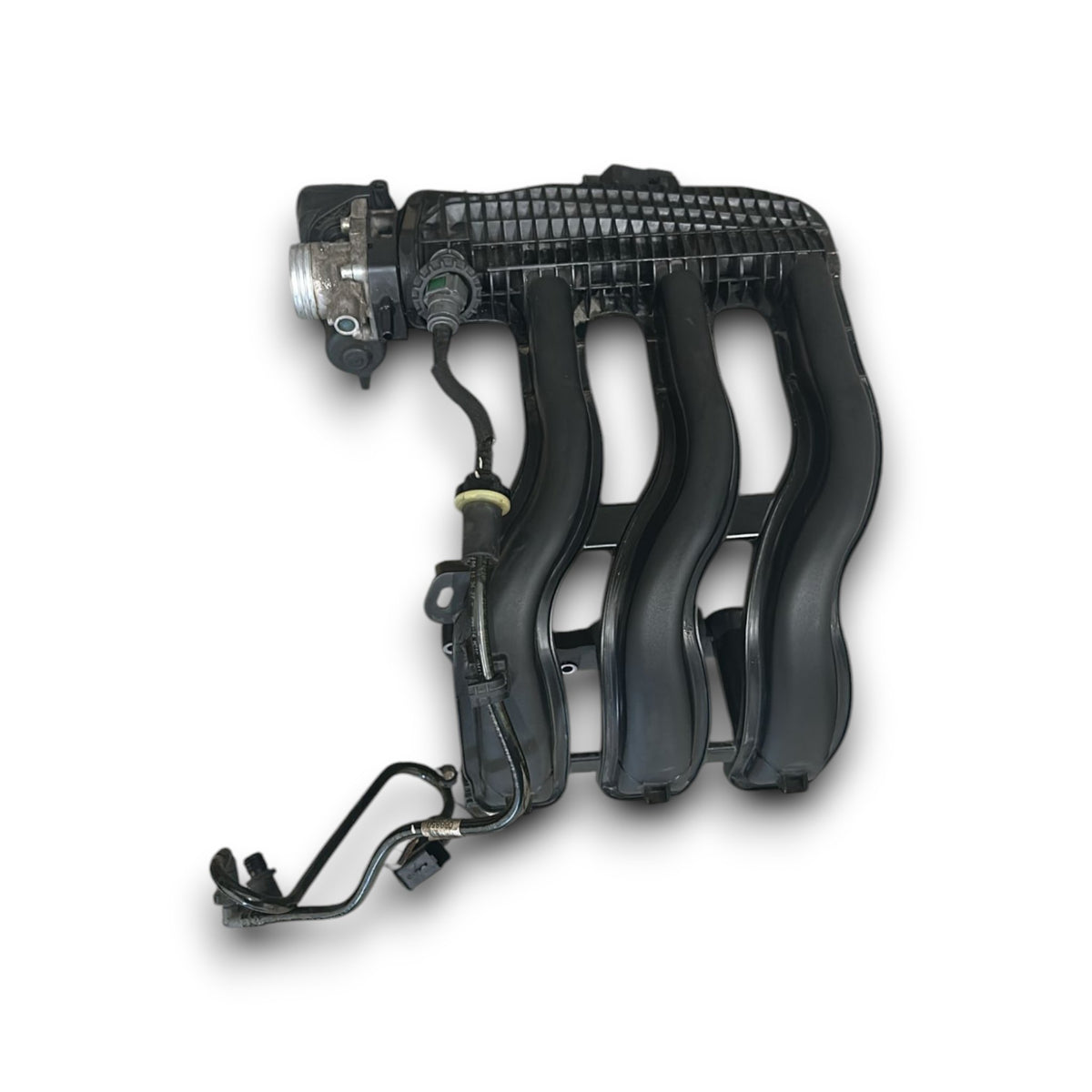 Collettore Aspirazione Peugeot 208 I cod.9673063980 1.2 Benzina (2012 &gt; 2019) - F&amp;P CRASH SRLS - Ricambi Usati