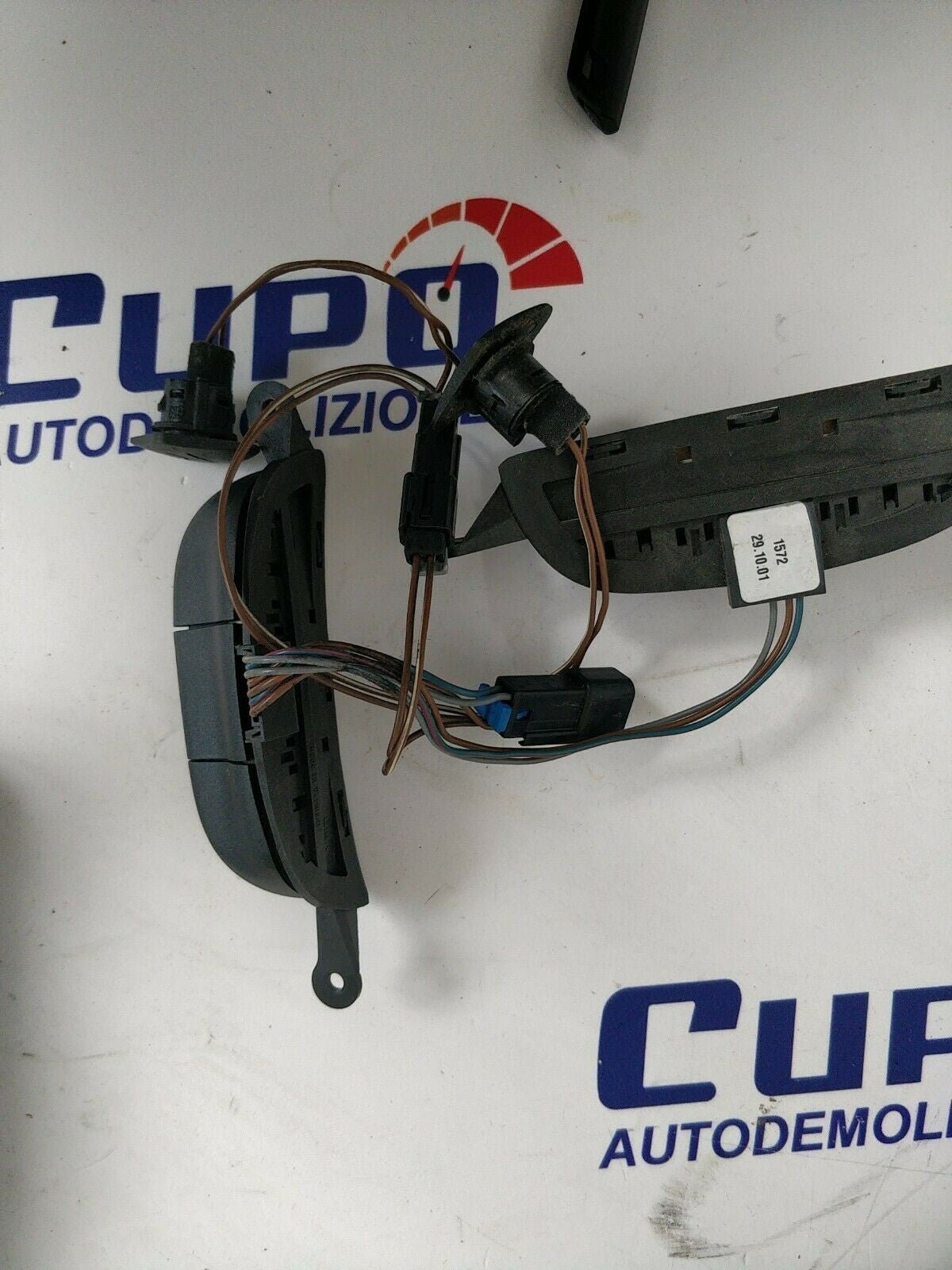 Comandi Al Volante Multifunzione Opel Astra / Zafira 90561159 - F&P CRASH SRLS - Ricambi Usati