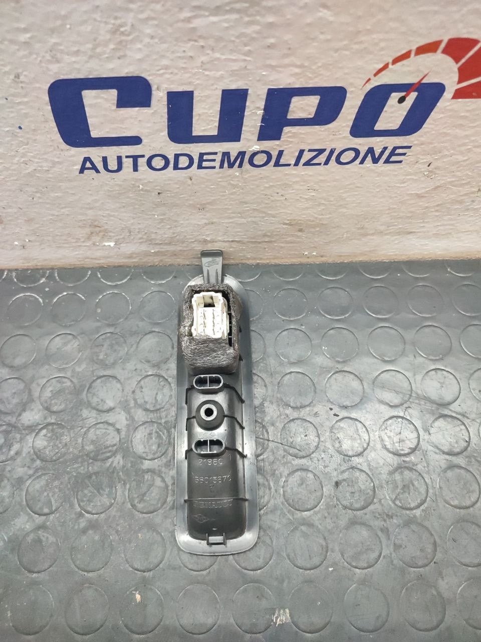 Comandi Alza Cristalli Posteriore Sinistro Renault Scenic (2008) Cod:156013870 - F&P CRASH SRLS - Ricambi Usati