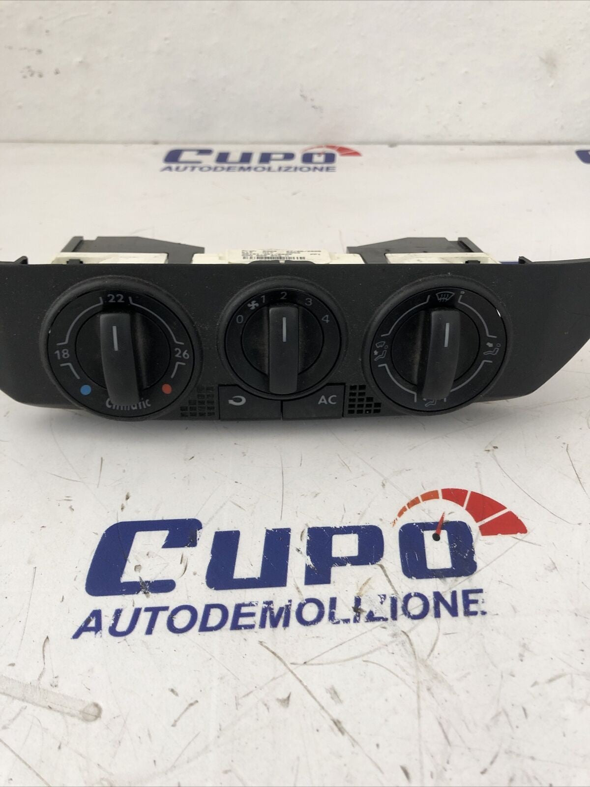 Comandi Aria/Clima VOLKSWAGEN FOX POLO 2009 6QO820045H - F&amp;P CRASH SRLS - Ricambi Usati