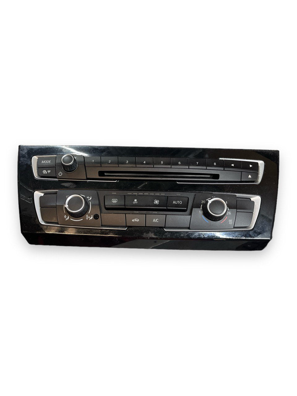 Comandi Clima Autoradio BMW Serie 1 ( F21 - 2019 ) cod : 9384046-02 - F&amp;P CRASH SRLS - Ricambi Usati