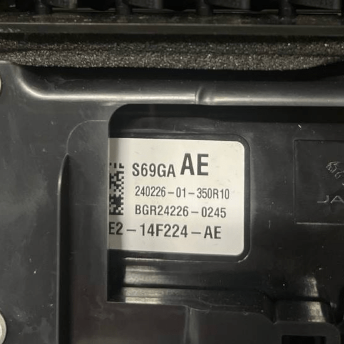Comandi Clima + Bocchette Aria posteriore Land Rover Sport L461 (2022 - ) cod: M8E2 - 14F224 - AE - F&P CRASH SRLS - Ricambi Usati