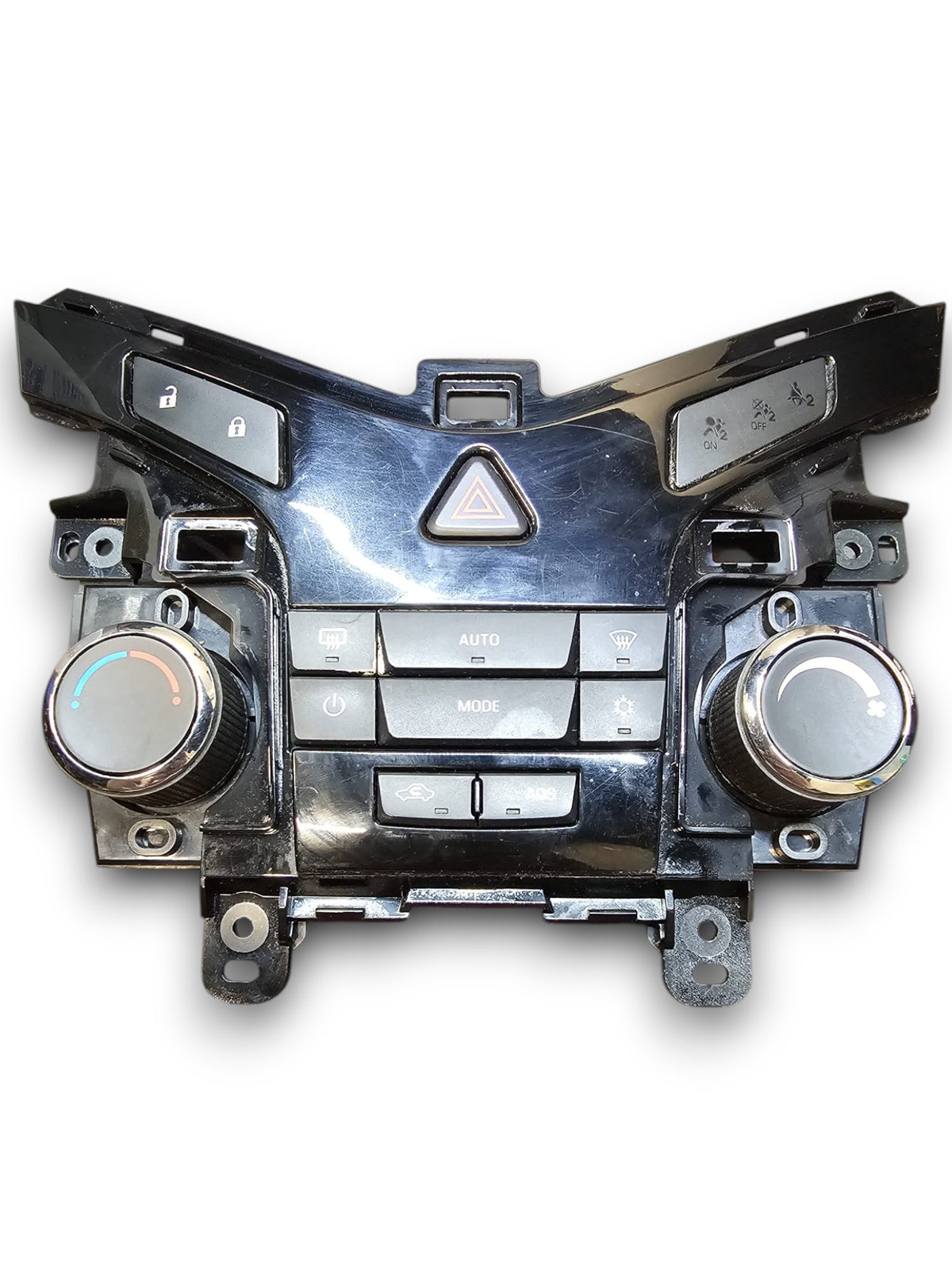 Comandi Clima Chevrolet Cruze (2009 - 2023) Cod:3827208 - F&amp;P CRASH SRLS - Ricambi Usati