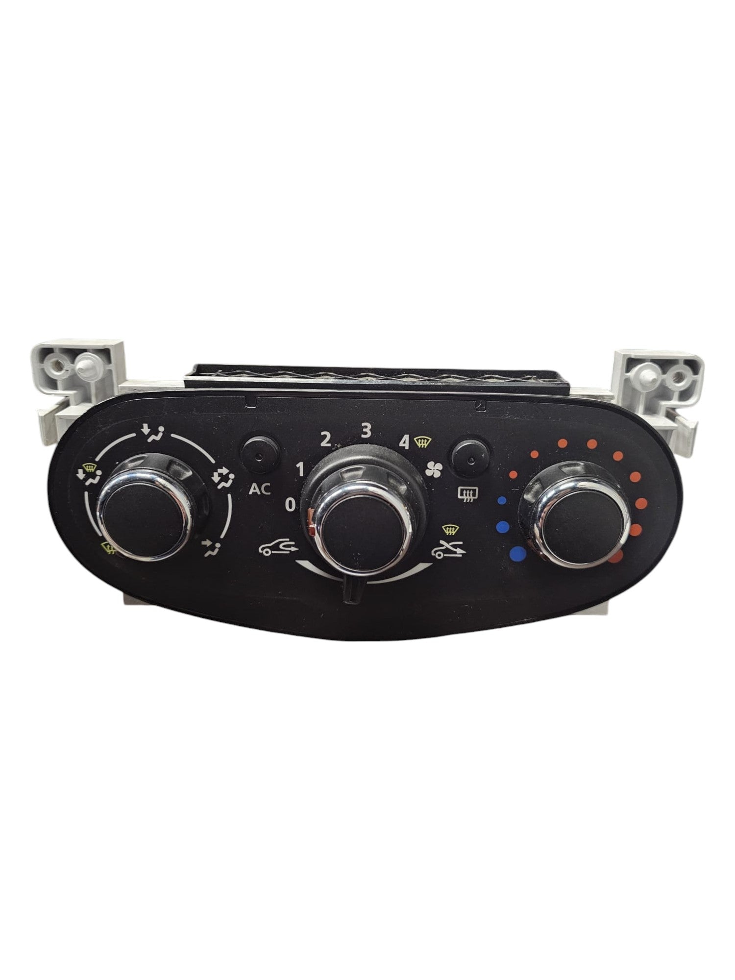 Comandi Clima Dacia Duster I Cod:N109211S (2010 - 2017) - F&P CRASH SRLS - Ricambi Usati