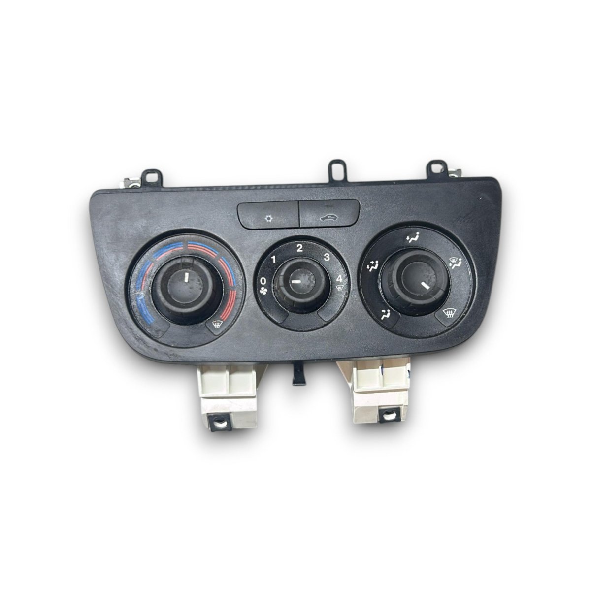 Fiat Doblo climate controls code 735605075 1.6 diesel (2014 > 2022) - F&P CRASH SRL - Used Spare Parts