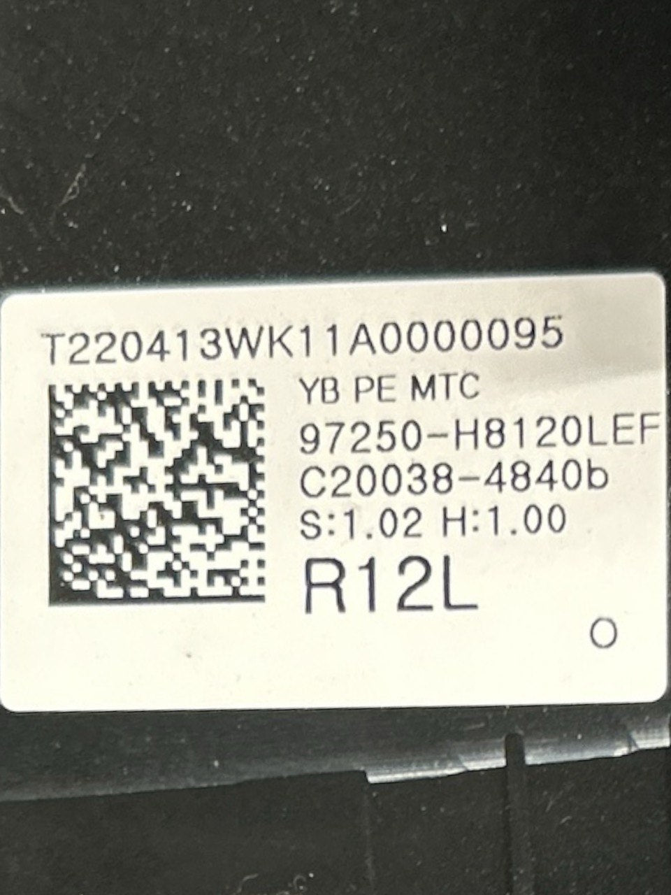 Comandi Clima Kia Stonic 1.2 Benzina (2017 > ) cod.97250 - H8120LEF - F&P CRASH SRLS - Ricambi Usati
