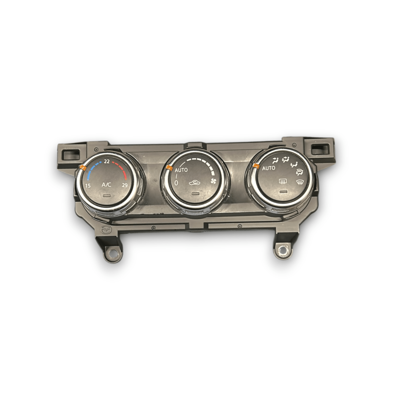 Climate Controls Mazda CX - 3 code:61190C (2015 >) - F&P CRASH SRLS - Used Parts