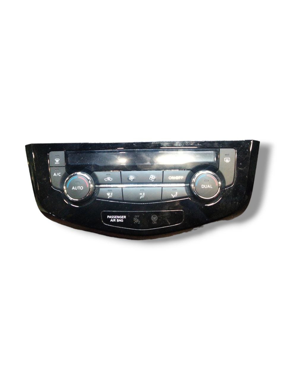 Nissan X-Trail T32 1.6 Diesel (2014-2020) climate control commands cod.275004EA0A - F&P CRASH SRLS - Used Spare Parts