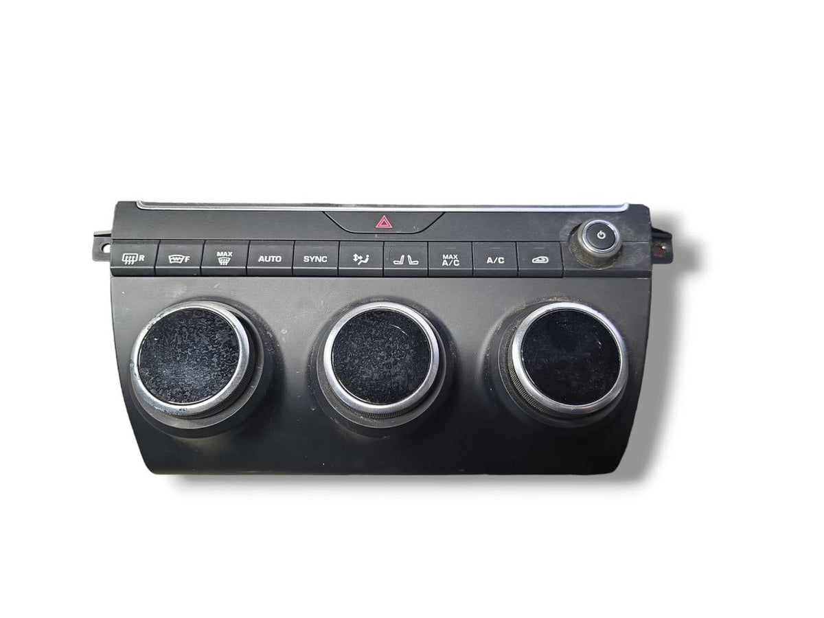 Comandi Clima + Pulsantira Jaguar E - Pace 2.0 Diesel Cod : J9C3 - 14C239 - BC (2017&gt;) - F&amp;P CRASH SRLS - Ricambi Usati