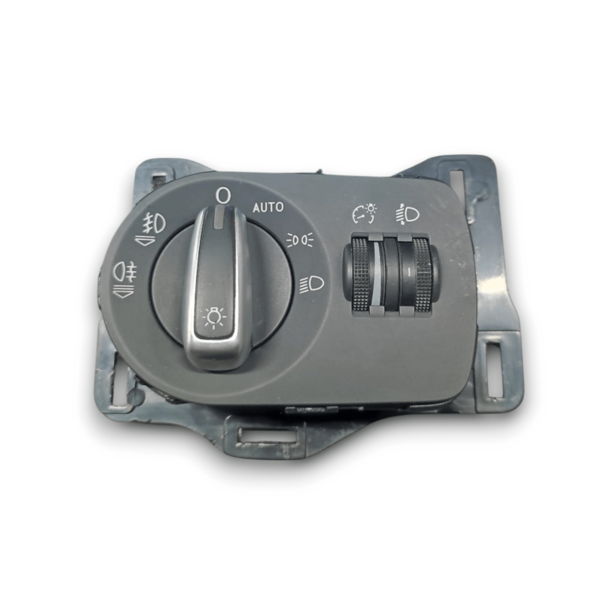 Comandi Luci Audi A1 8X COD: 8X1857346 (2010 - 2018) - F&P CRASH SRLS - Ricambi Usati