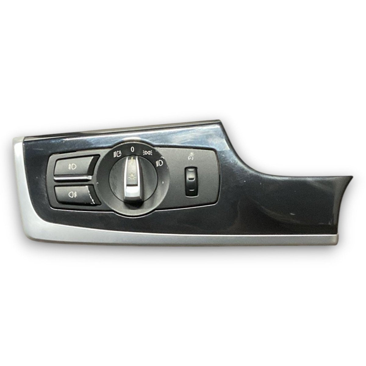 Comandi luci bmw serie 5 f11 cod . 919274404 (2010 > 2017) + rivestimento - F&P CRASH SRL - Ricambi Usati