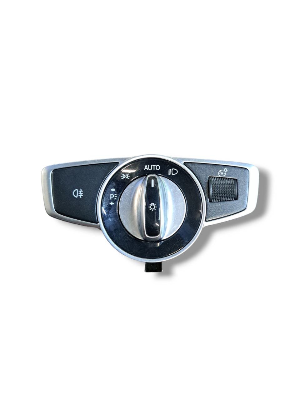 Comandi luci fari Mercedes Classe C W205 (2017) COD:A2059057007 - F&P CRASH SRLS - Ricambi Usati