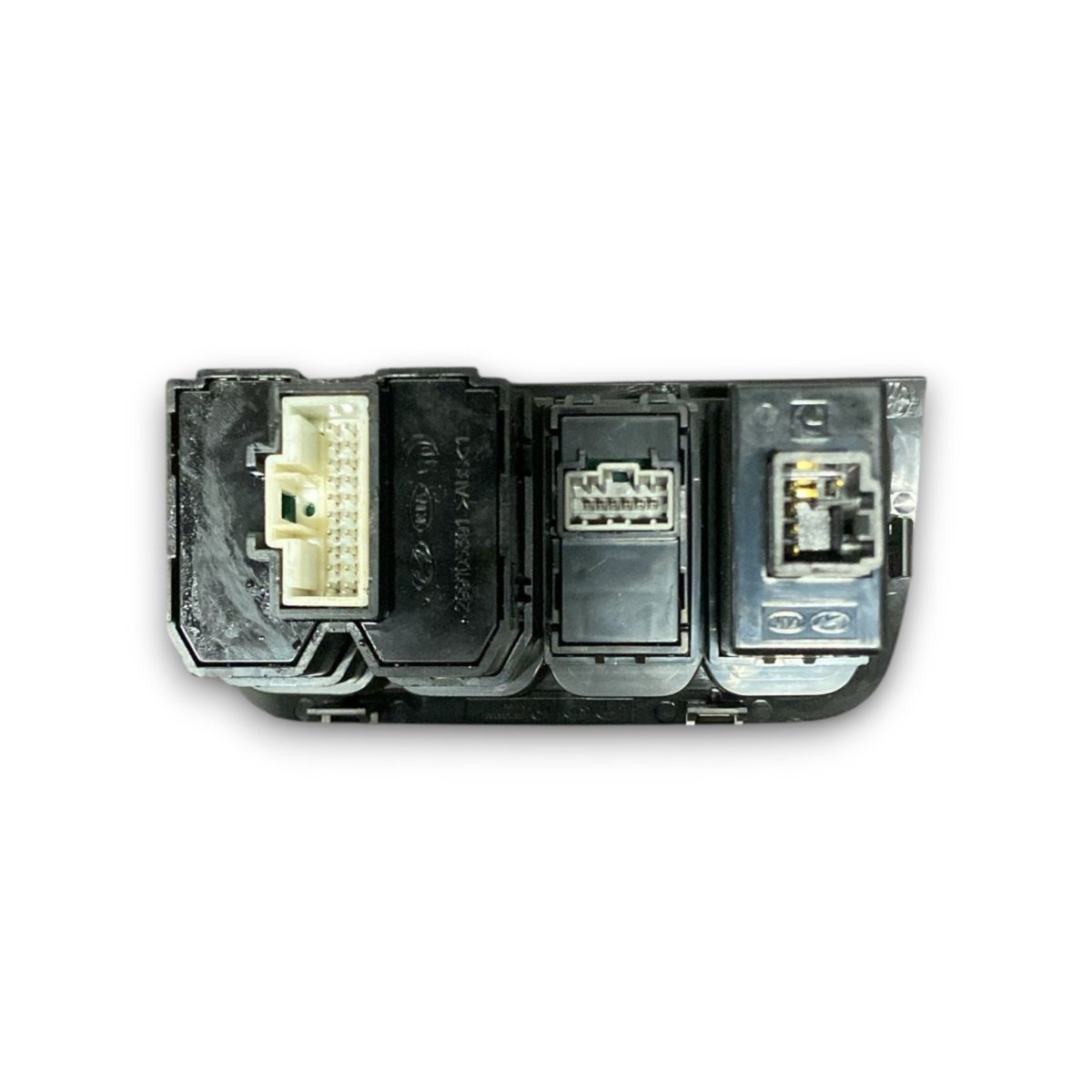 Comandi luci kia rio III cod . 299105390 (2011 > 2017) - F&P CRASH SRL - Ricambi Usati