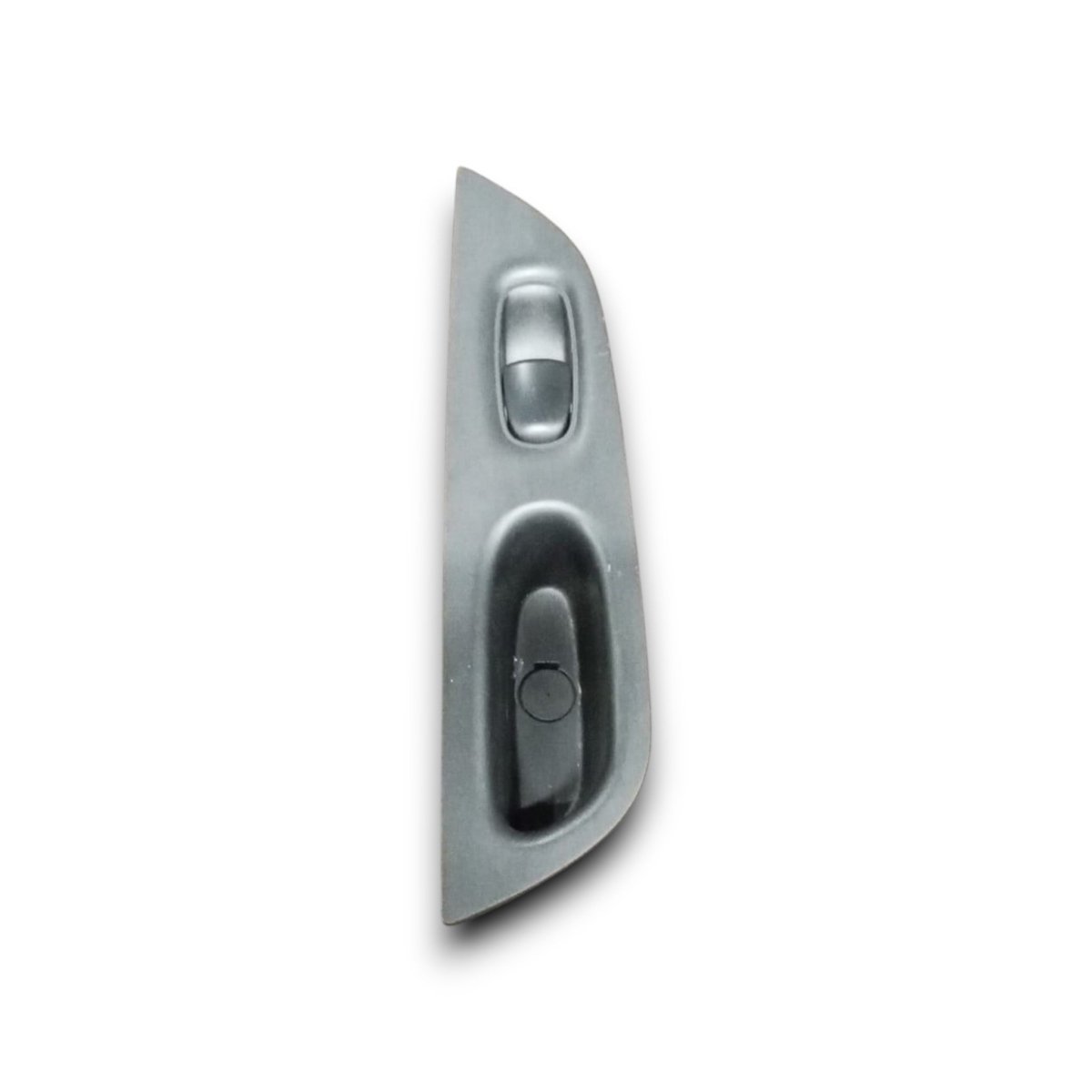 Comando alza vetri posteriore destro nissan x-trail III cod . 829614ceoa (2014 > 2020) - F&amp;P CRASH SRL - Ricambi Usati