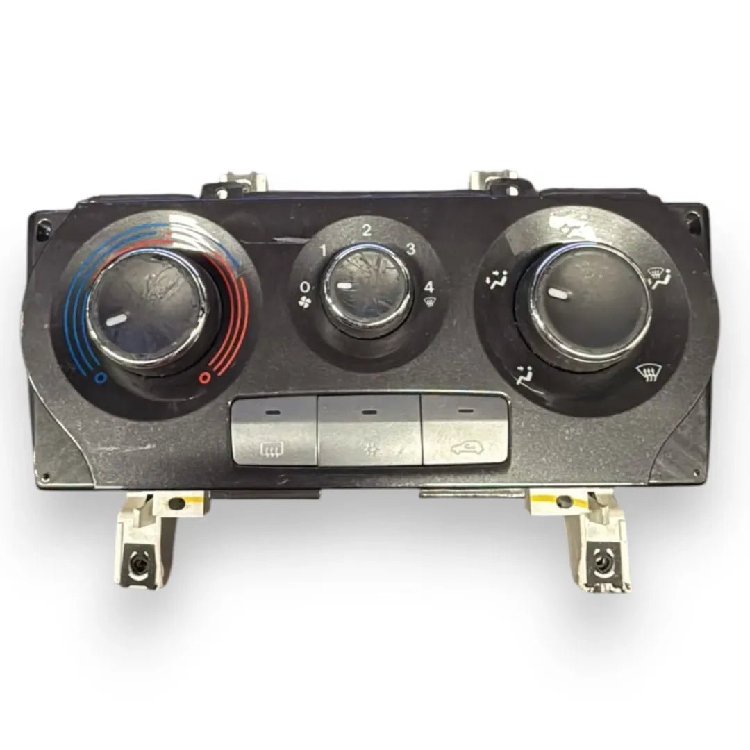 Comando clima Fiat Bravo dal 2009 OEM 77365176 - F&amp;P CRASH SRL - Ricambi Usati