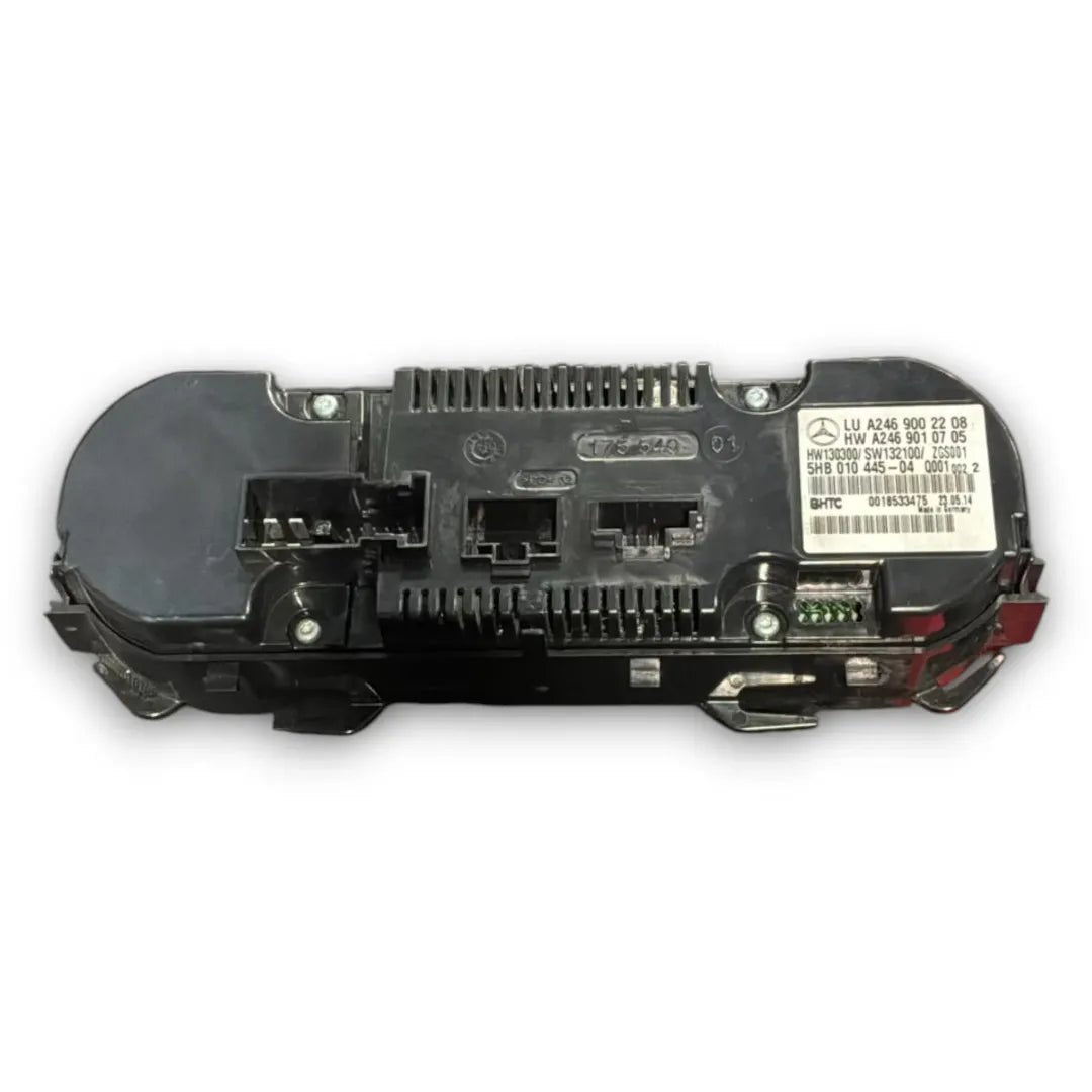 Comando clima Mercedes-Benz Classe A W176 2015–2018 OEM A2469008415 - F&P CRASH SRL - Ricambi Usati
