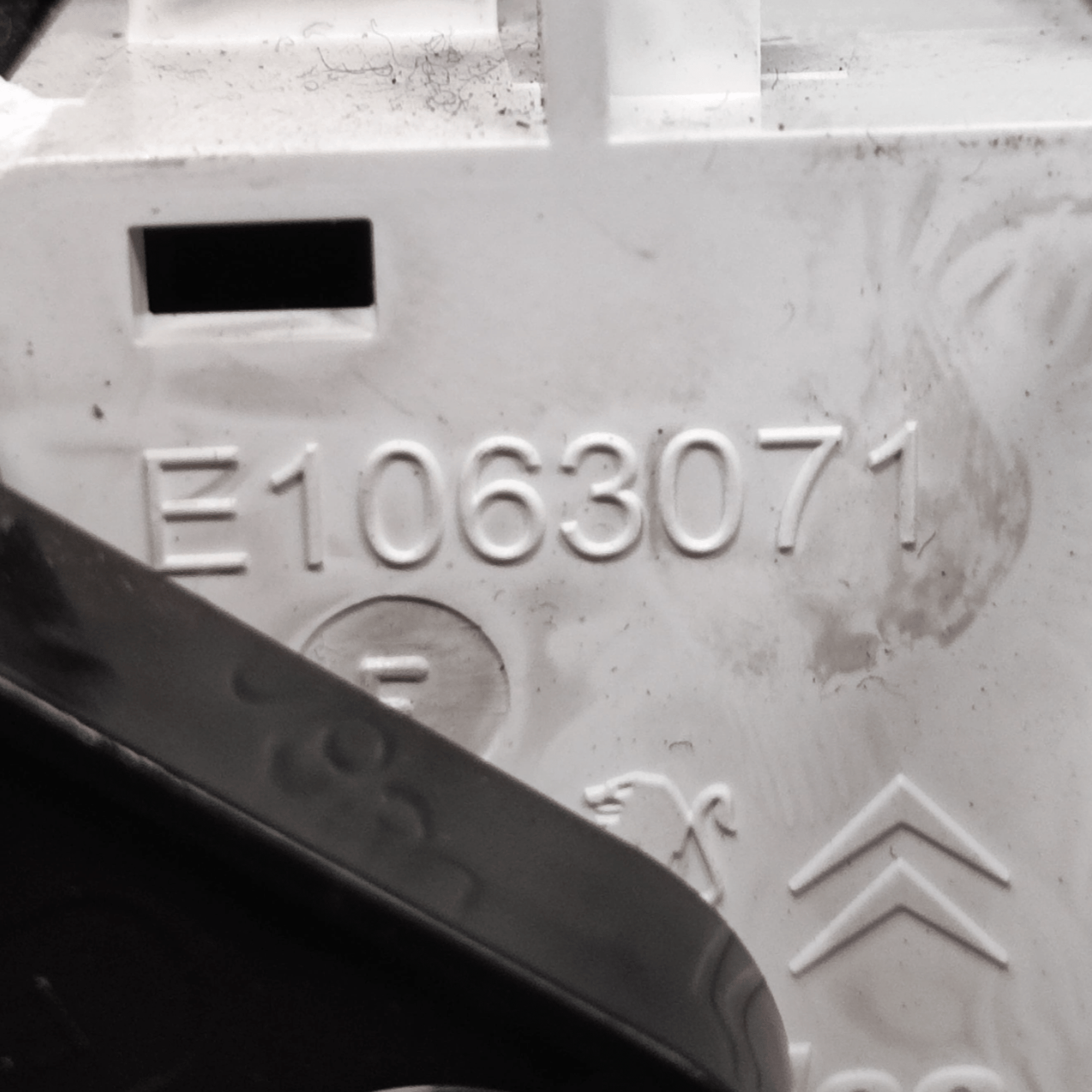Comando Clima Peugeot 208 COD: E1063071 (2013 - 2019) - F&P CRASH SRLS - Ricambi Usati