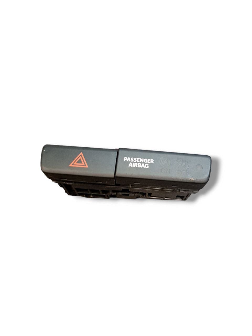 Comando Interruttore Quattro Frecce Luci Di Emergenza + interruttore airbag Suzuki Ignis (2017&gt;) COD:75K058 - F&amp;P CRASH SRLS - Ricambi Usati