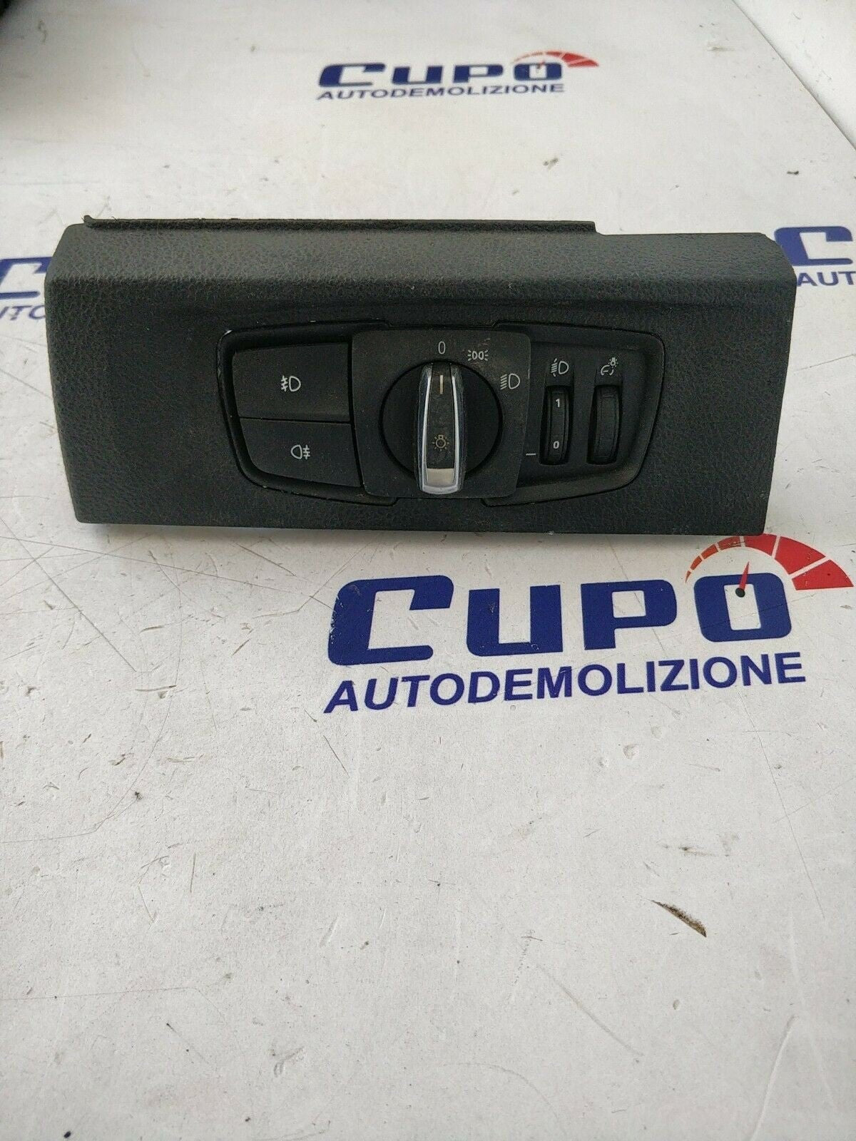 BMW 320d '14 (F30) light control code 9265304-04 - F&P CRASH SRLS - Used Parts