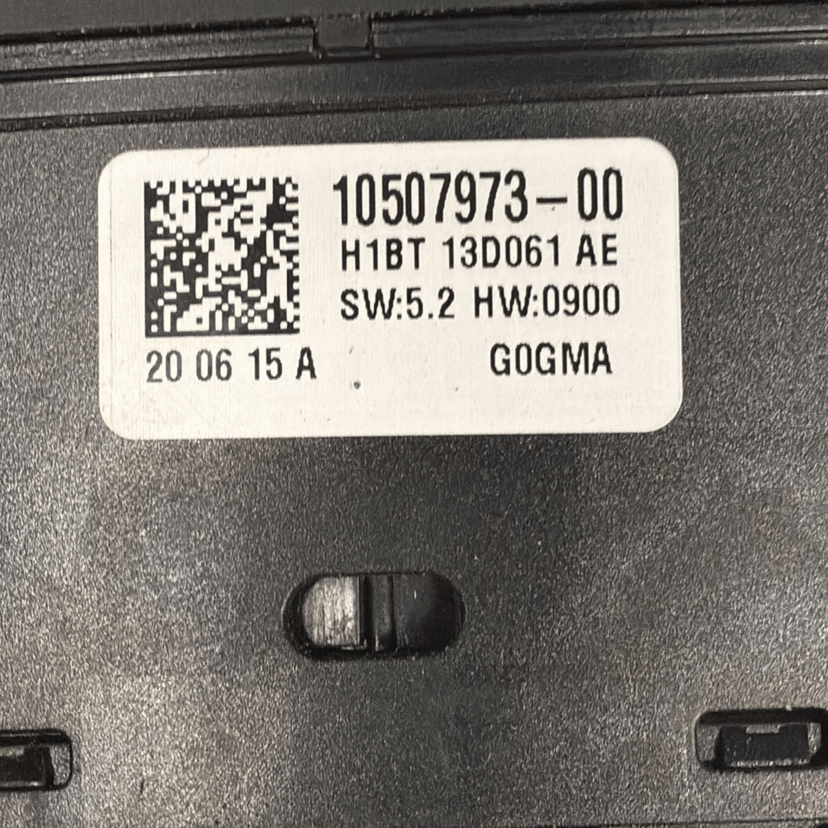 Comando luci ford puma cod : 10507973-00 (2019 ->) - F&P CRASH SRL - Ricambi Usati