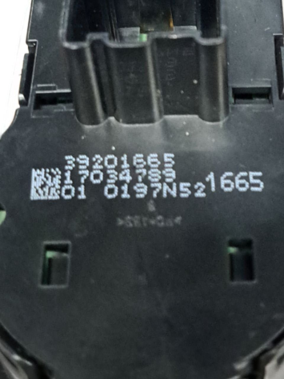 Comando Luci Opel Corsa F (2019>) COD:39201665 - F&P CRASH SRLS - Ricambi Usati