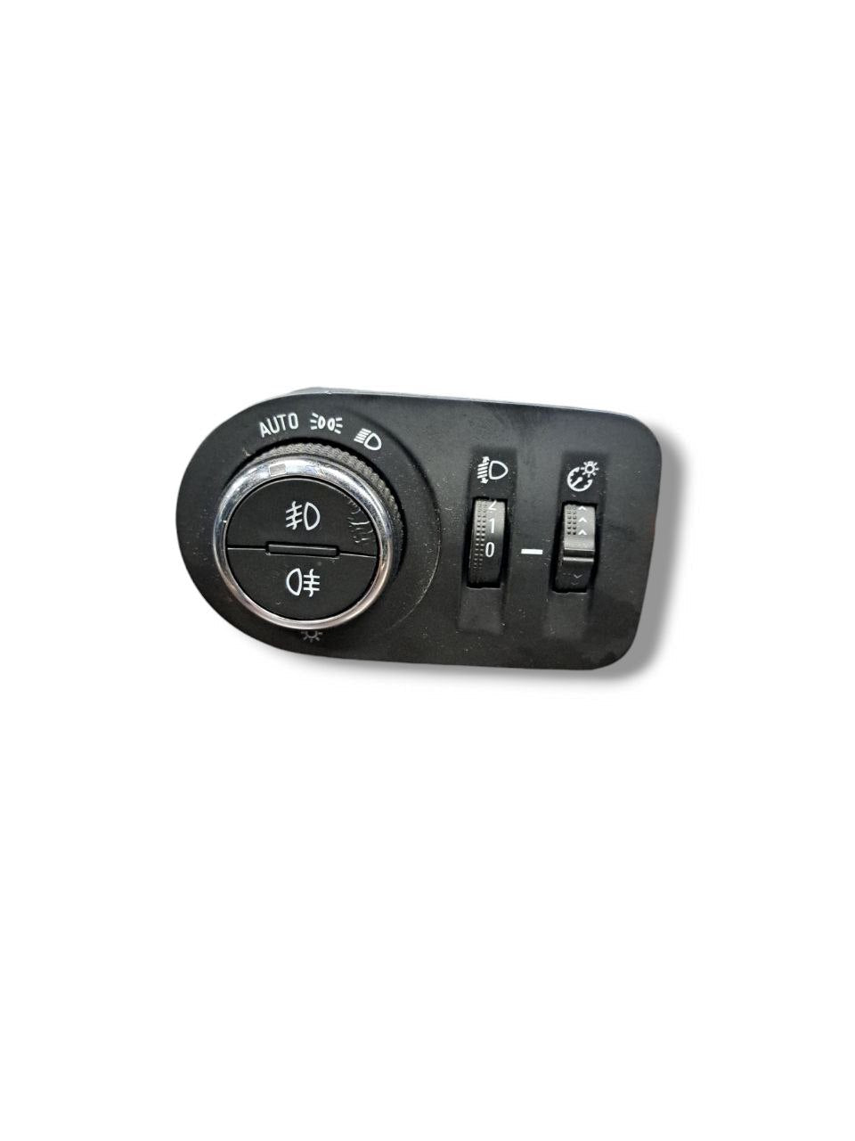 Comando Luci Opel Corsa F (2019>) COD:39201665 - F&P CRASH SRLS - Ricambi Usati