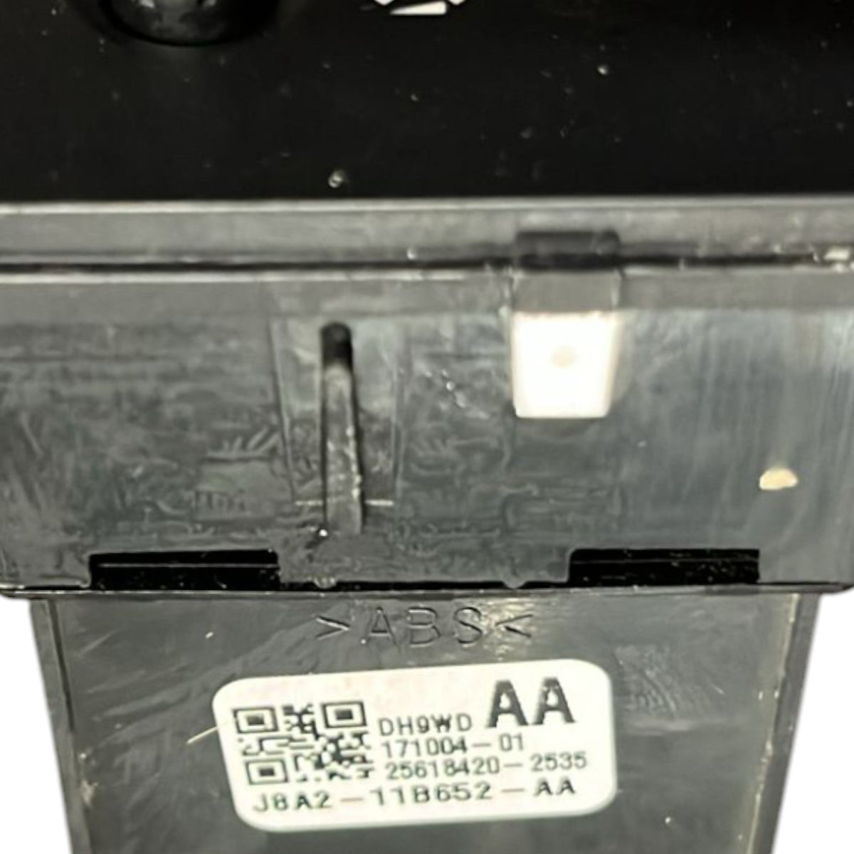 Commutatore Della Luminosità Range Rover Velar (L560) cod:J8A2 - 11B652 - AA (2017 >) - F&P CRASH SRLS - Ricambi Usati