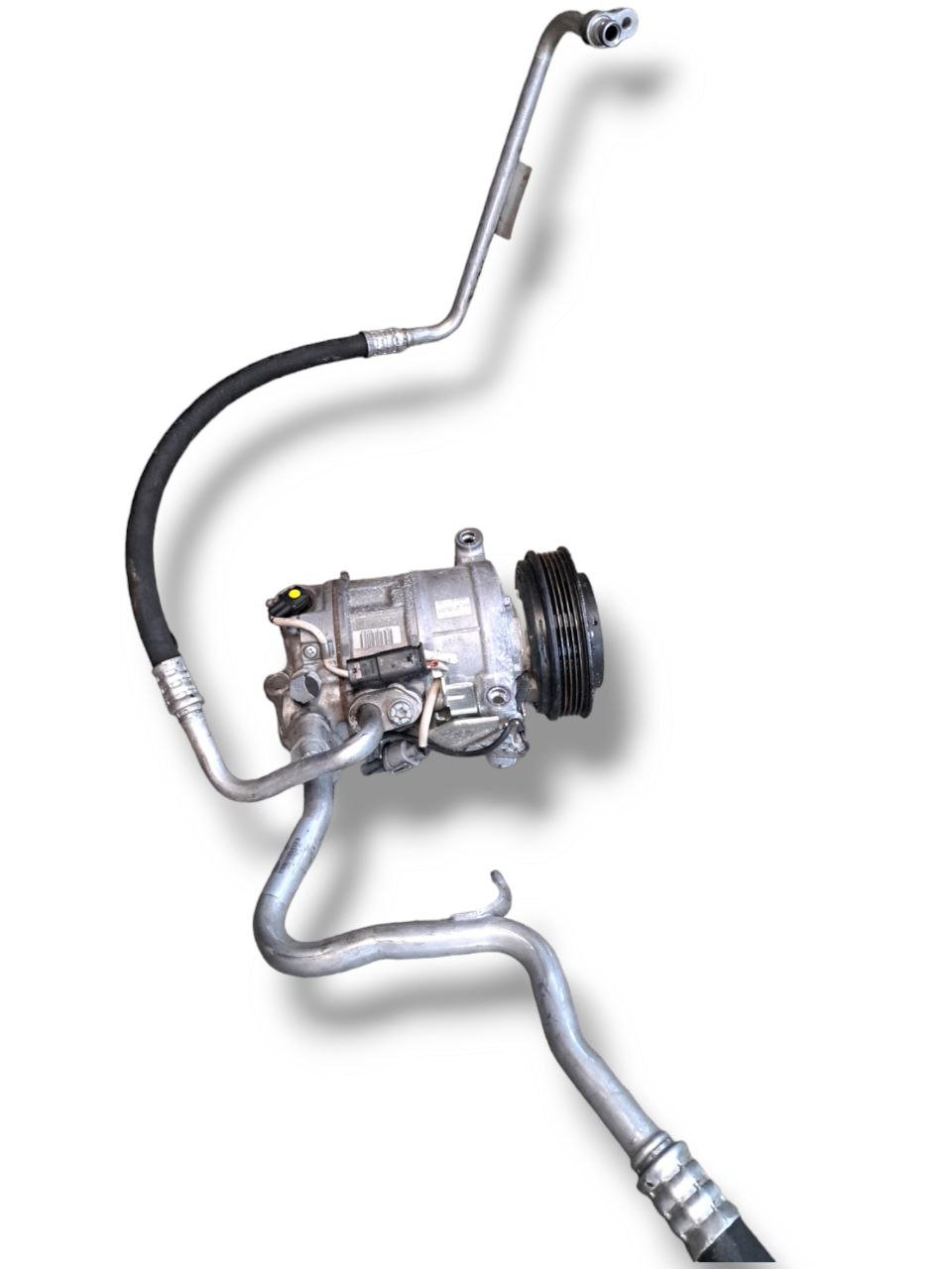 Air Compressor / Climate Mercedes-Benz Class A 250 W176 2.0 Petrol (2018) COD:4472807424 - F&P CRASH SRLS - Used Parts