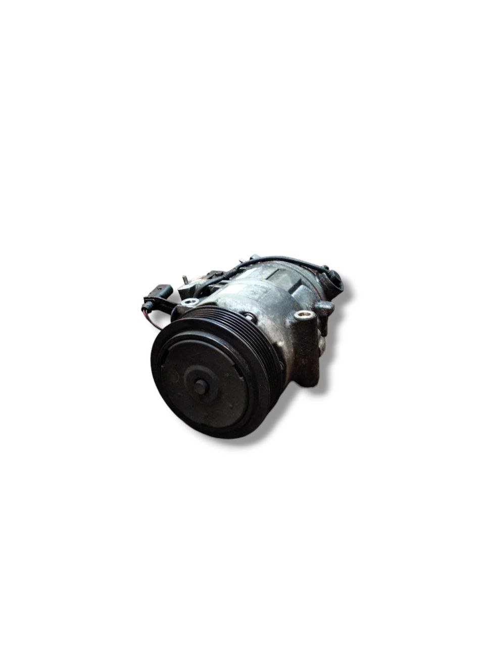Compressore aria clima Volkswagen Polo 9N / Skoda Fabia / Volkswagen Fox / Lupo / Audi A2 1.2b (2004)cod.6Q0820808C - F&P CRASH SRLS - Ricambi Usati