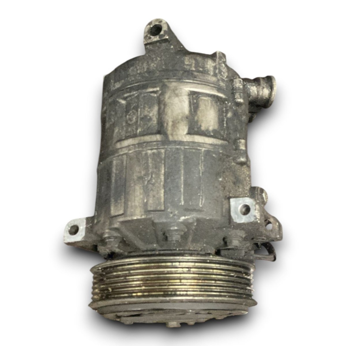 Compressore aria condizionata alfa romeo 159 cod . 50510966 1.9 diesel (2005 > 2011) - F&P CRASH SRL - Ricambi Usati