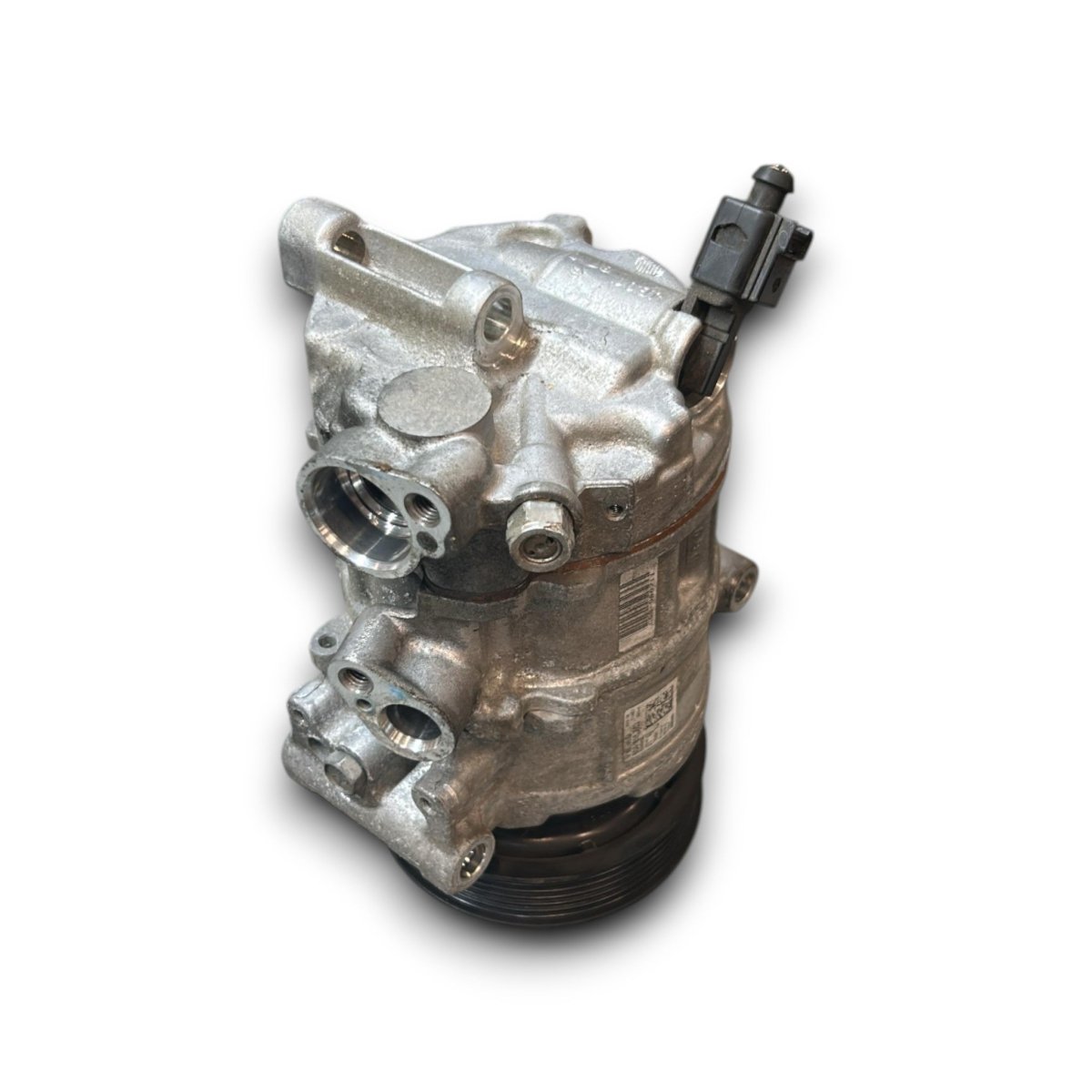 Air conditioning compressor Audi Q2 cod.80A816803 1.6 diesel (2016 > ) - F&amp;P CRASH SRL - Used Parts